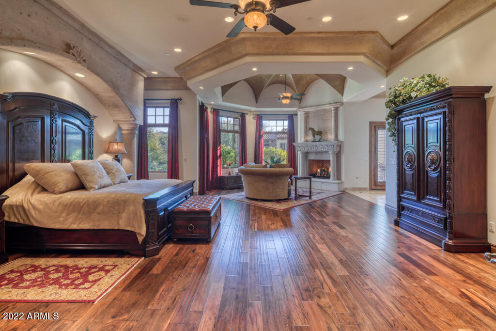SQUAW PEAK ESTATES - Residential