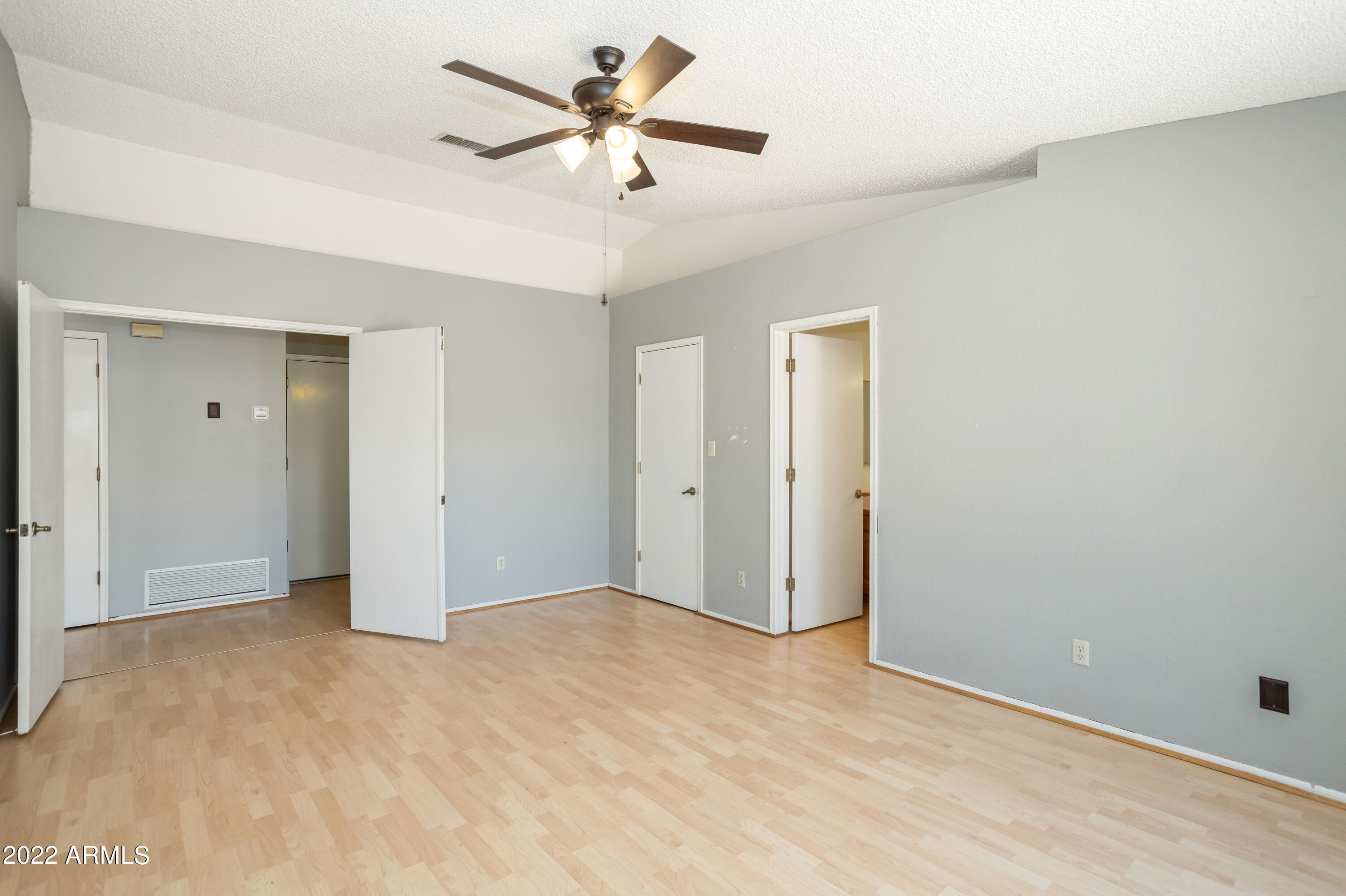 SHADOW RIDGE - Residential