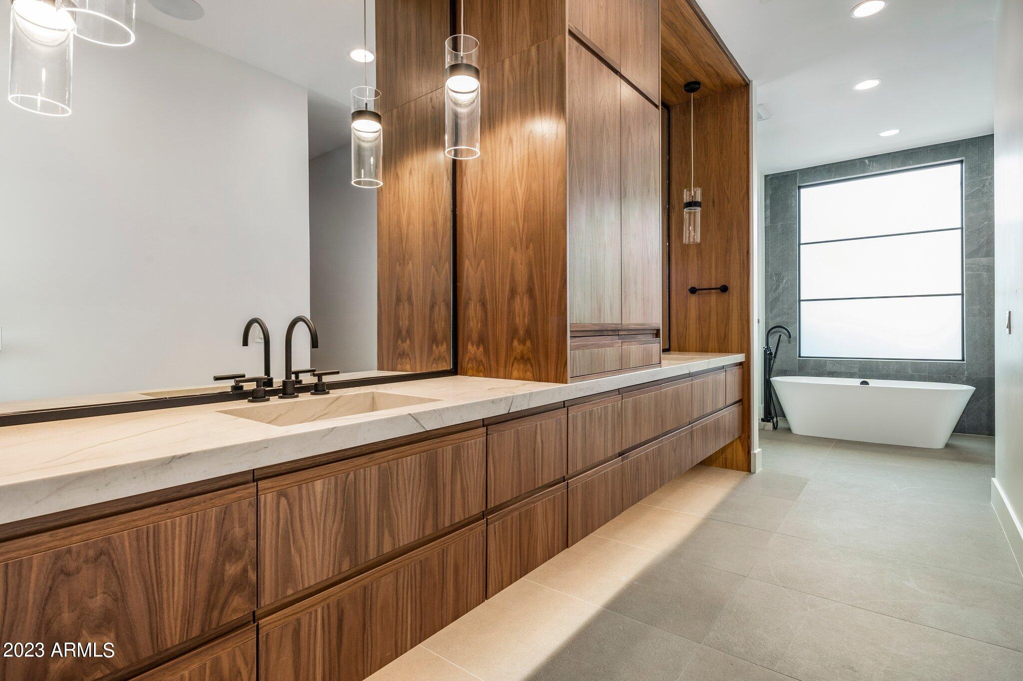 SANCTUARY - Residential