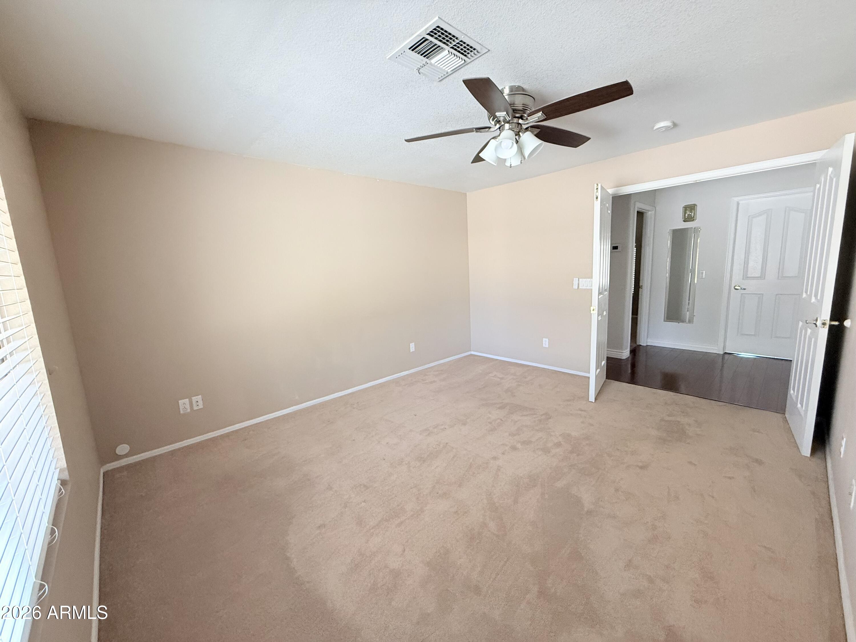 DAVE BROWN UTOPIA - Residential Lease