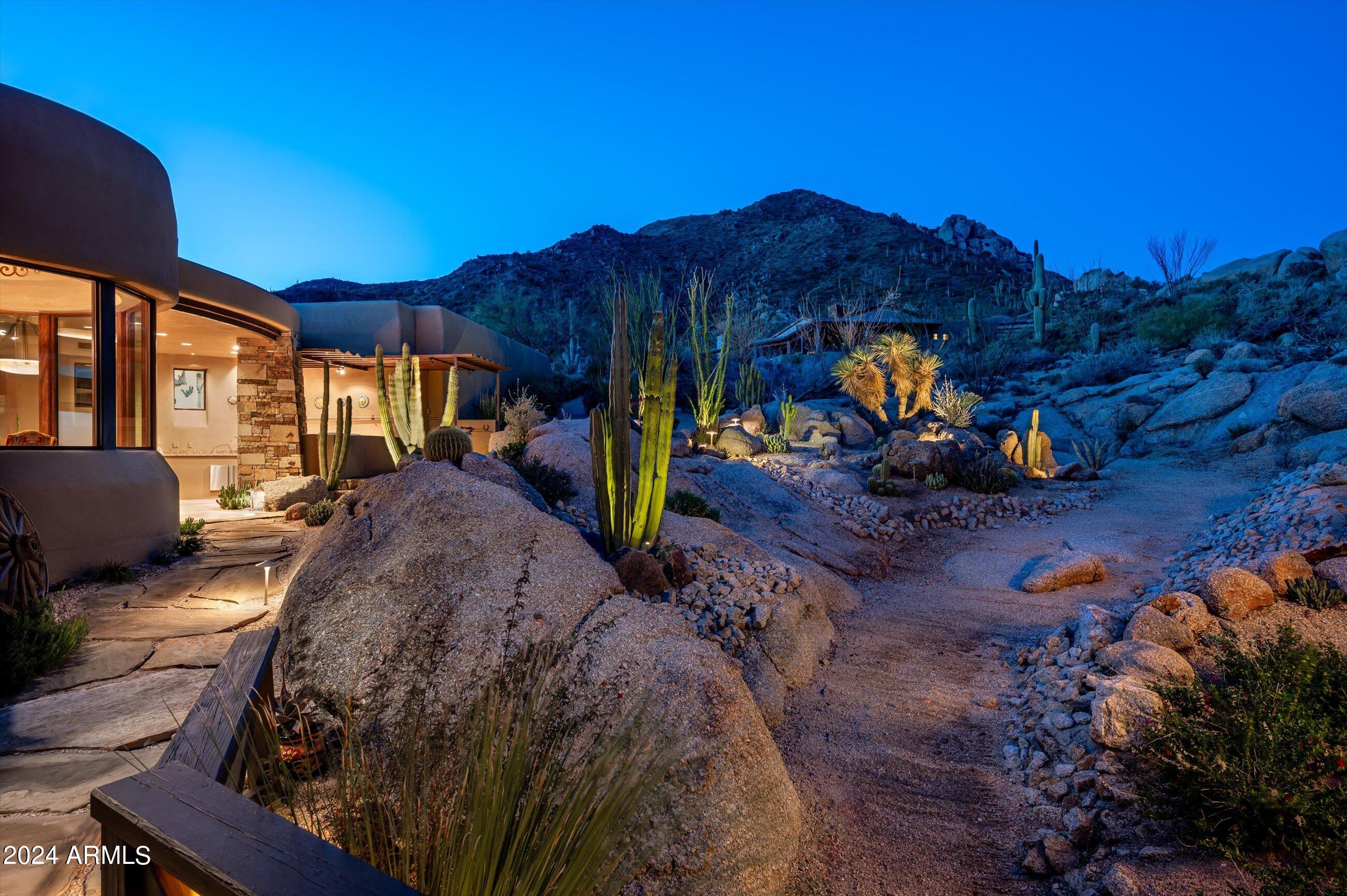 DESERT MOUNTAIN - Residential