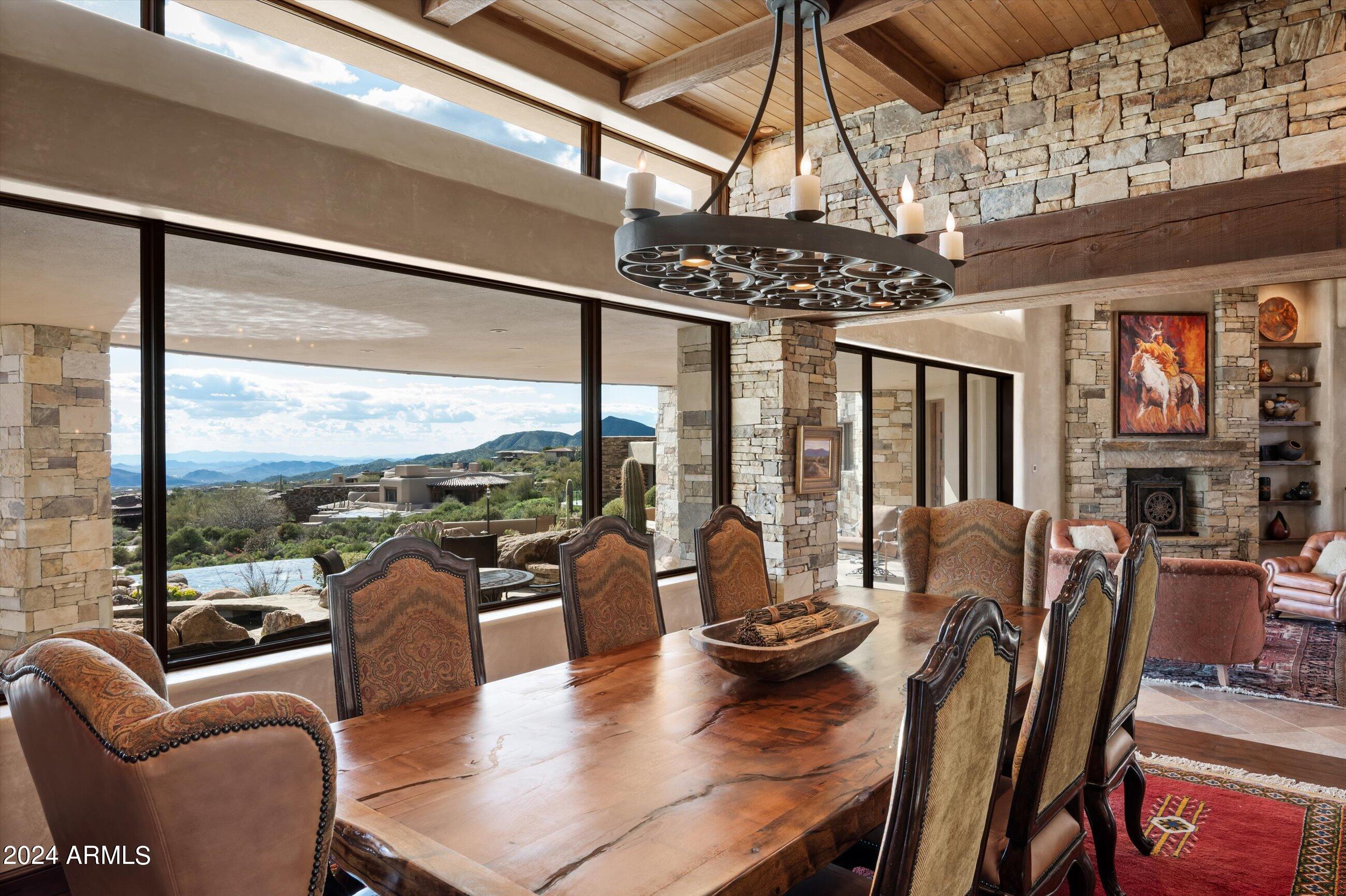 DESERT MOUNTAIN - Residential