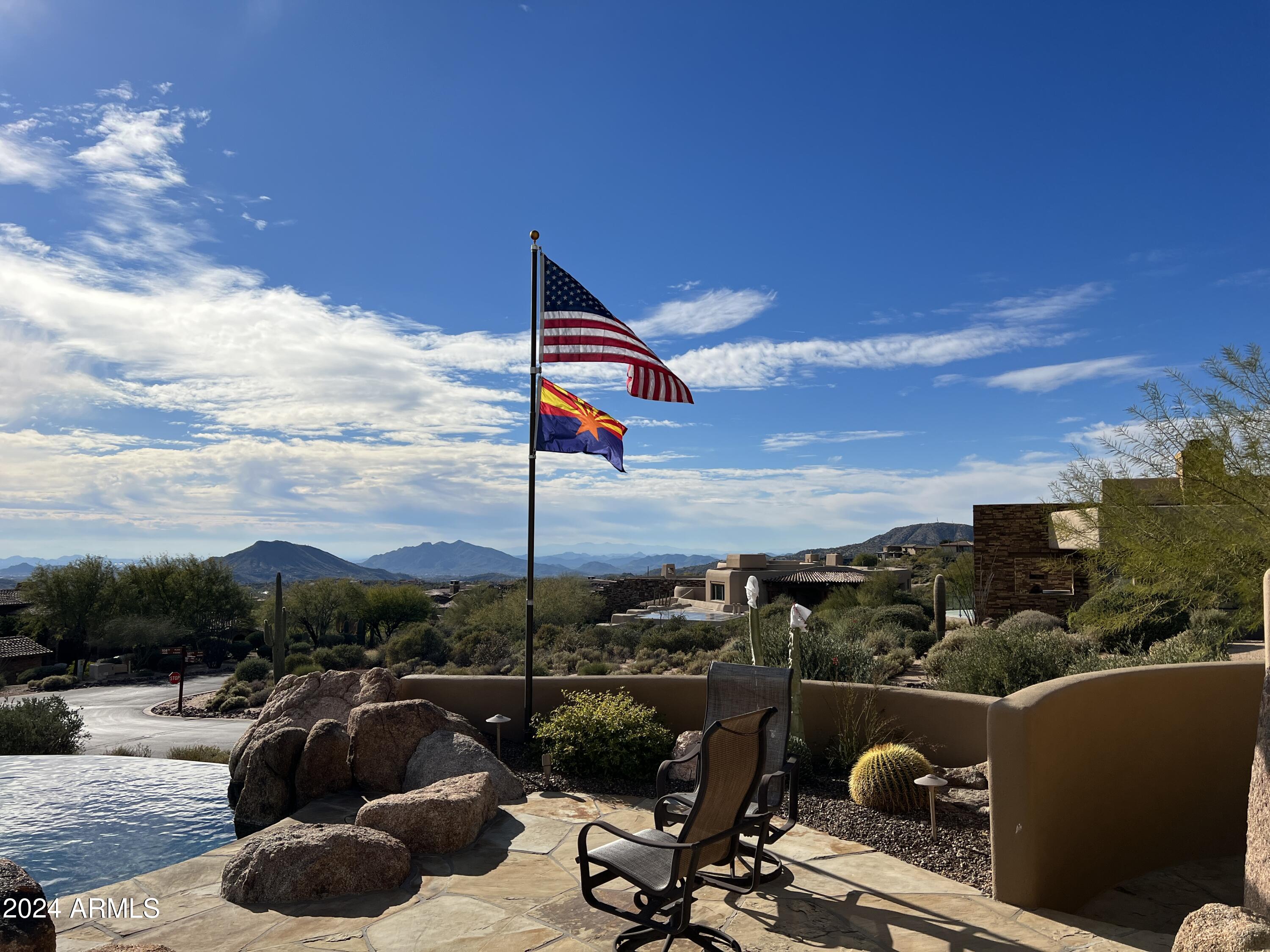 DESERT MOUNTAIN - Residential