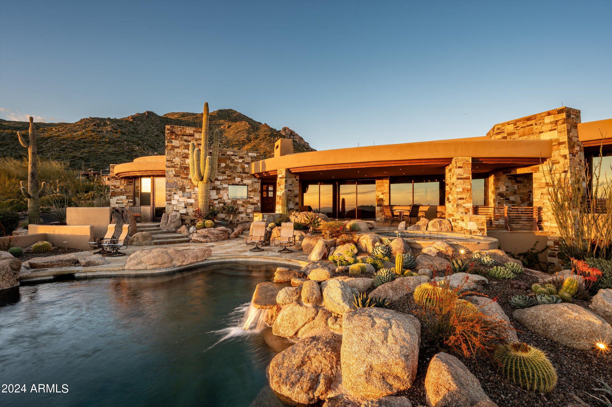 DESERT MOUNTAIN - Residential