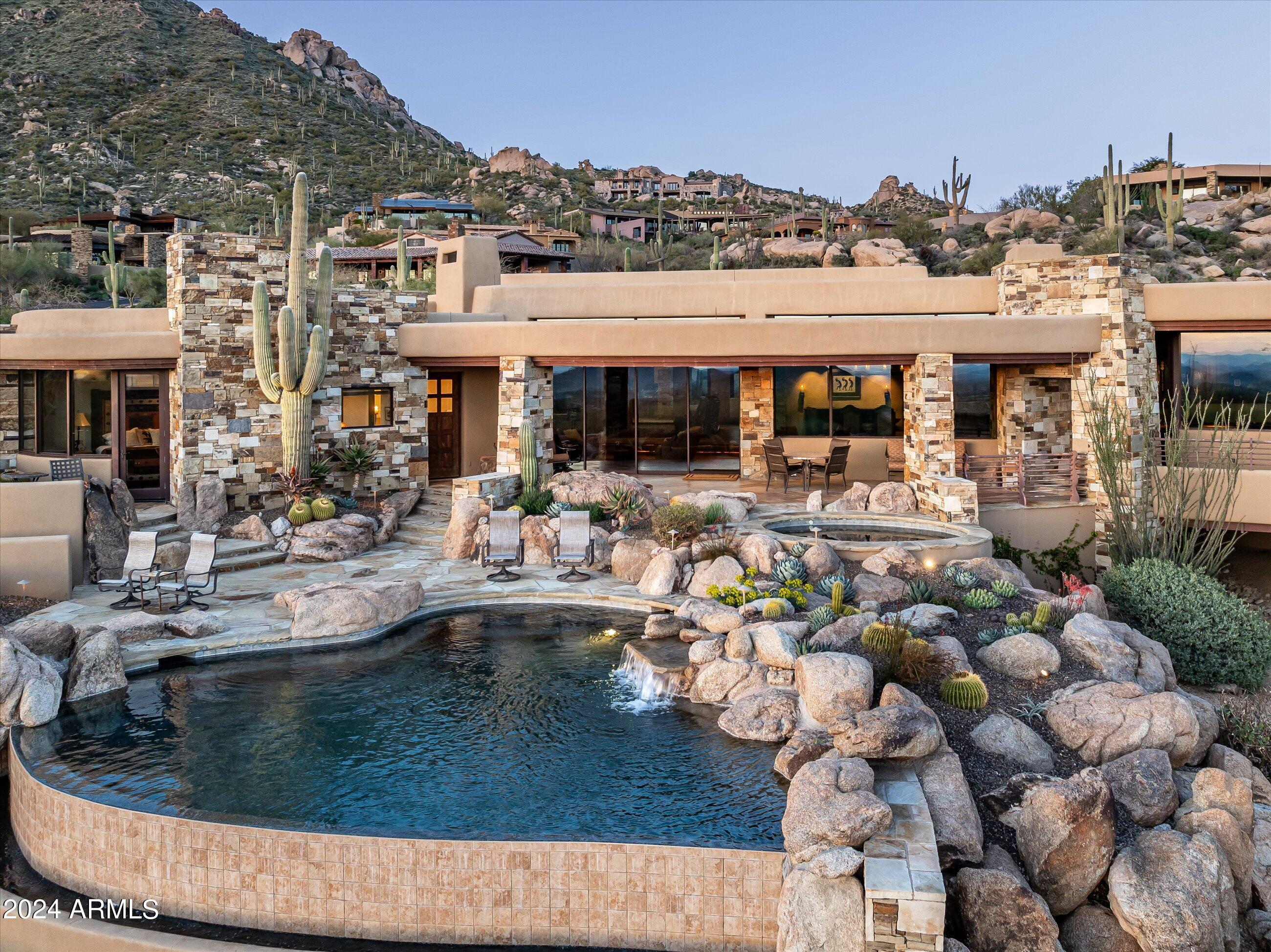 DESERT MOUNTAIN - Residential