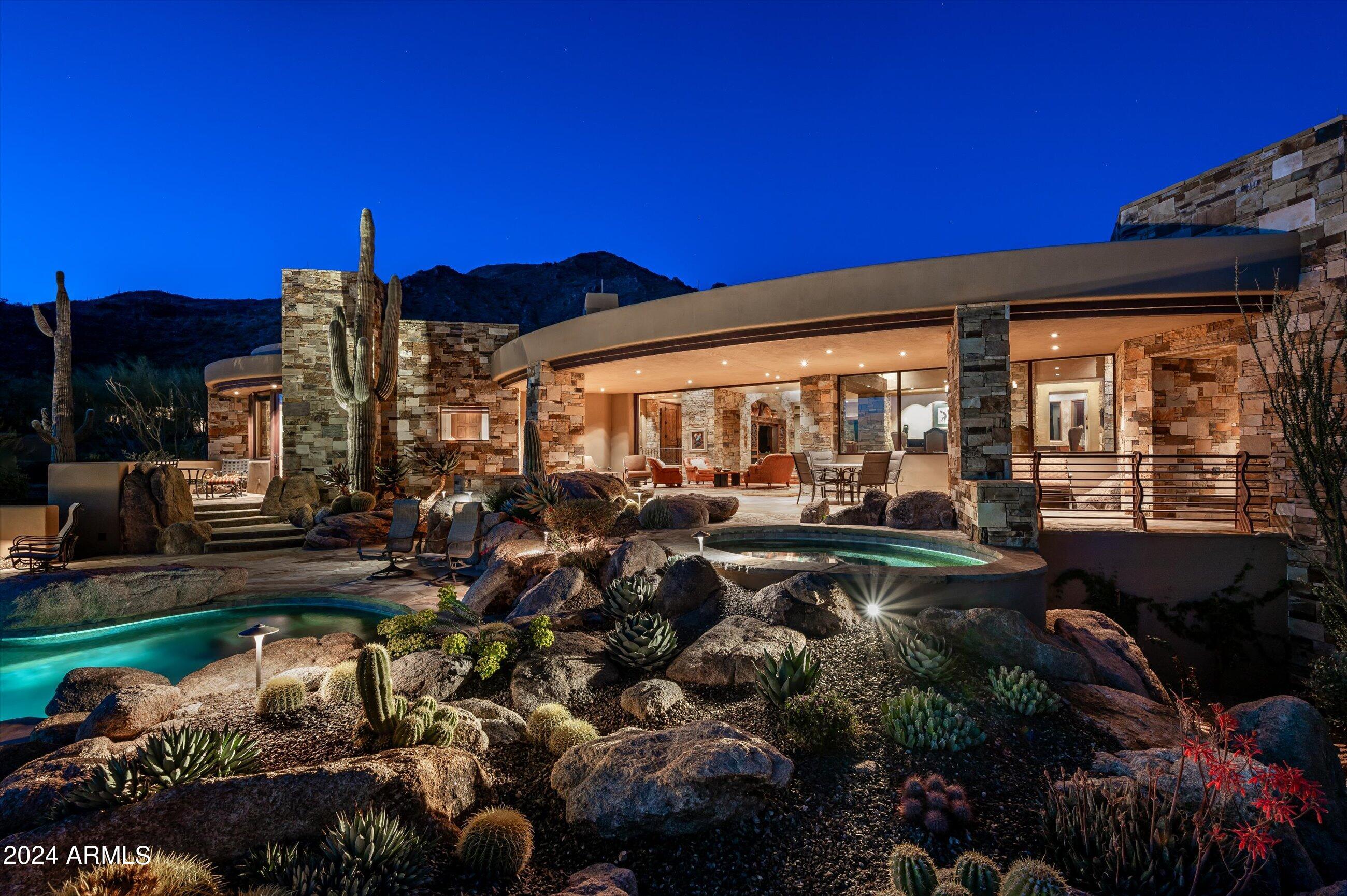 DESERT MOUNTAIN - Residential