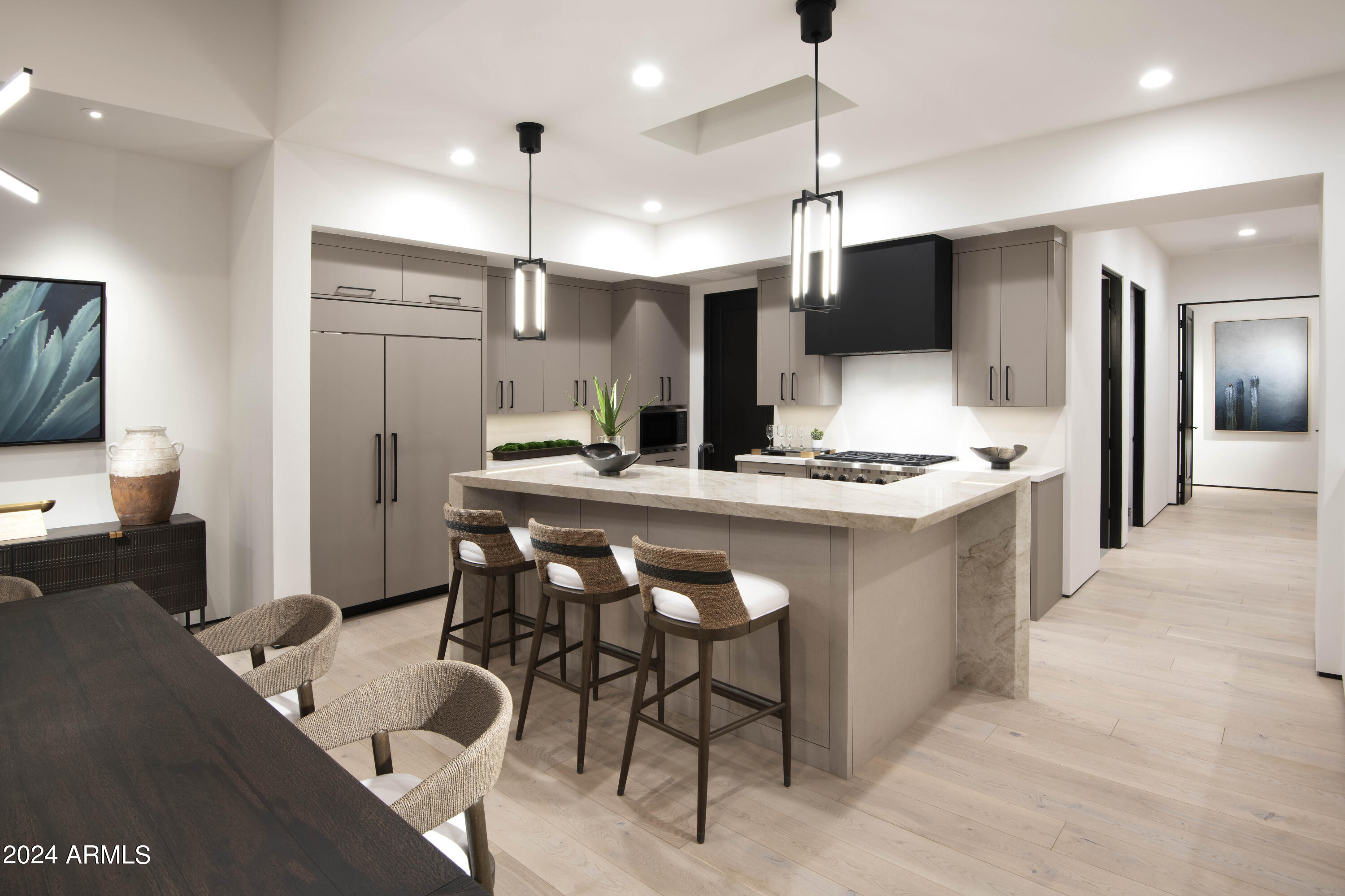 PHOENICIAN - Residential