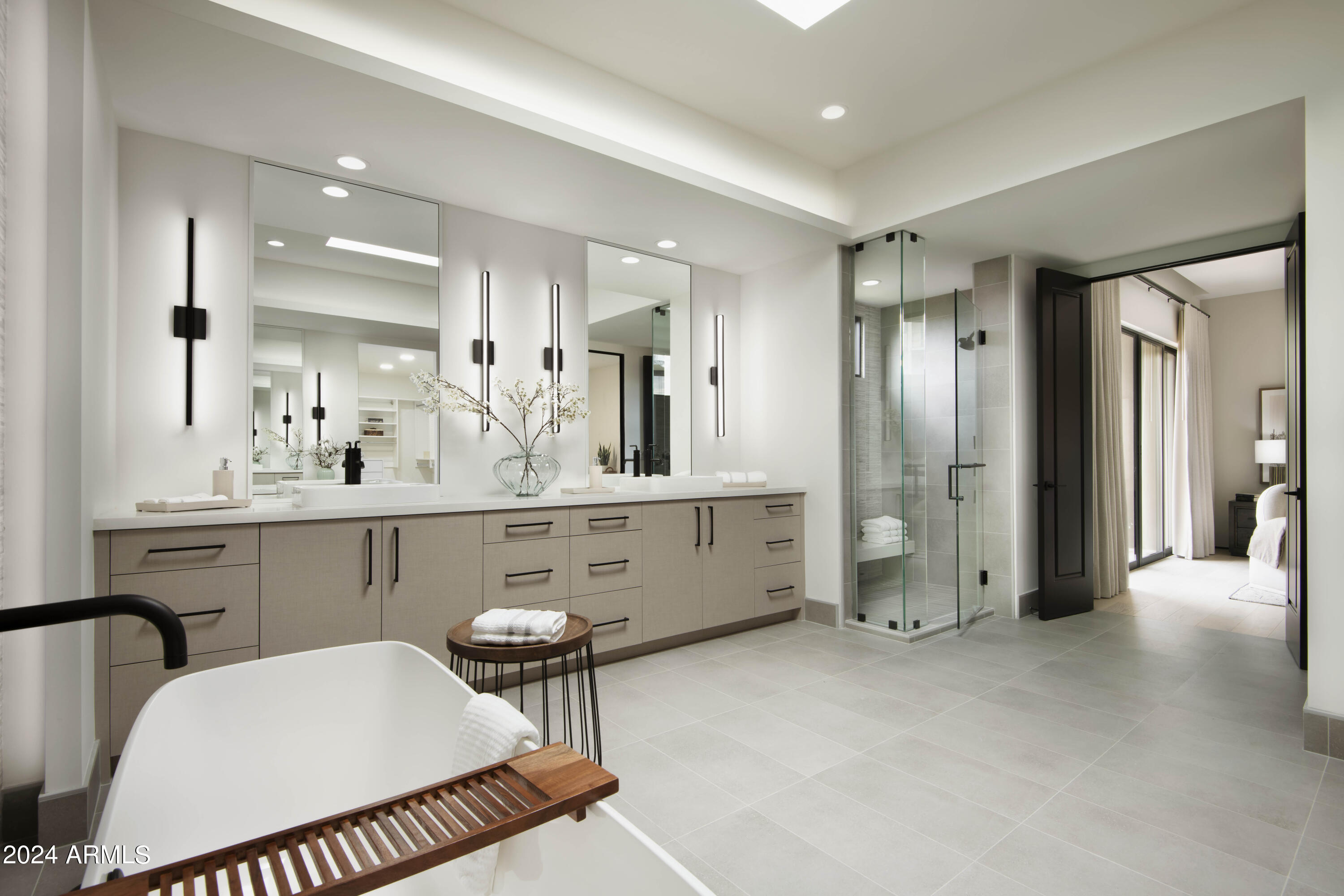 PHOENICIAN - Residential