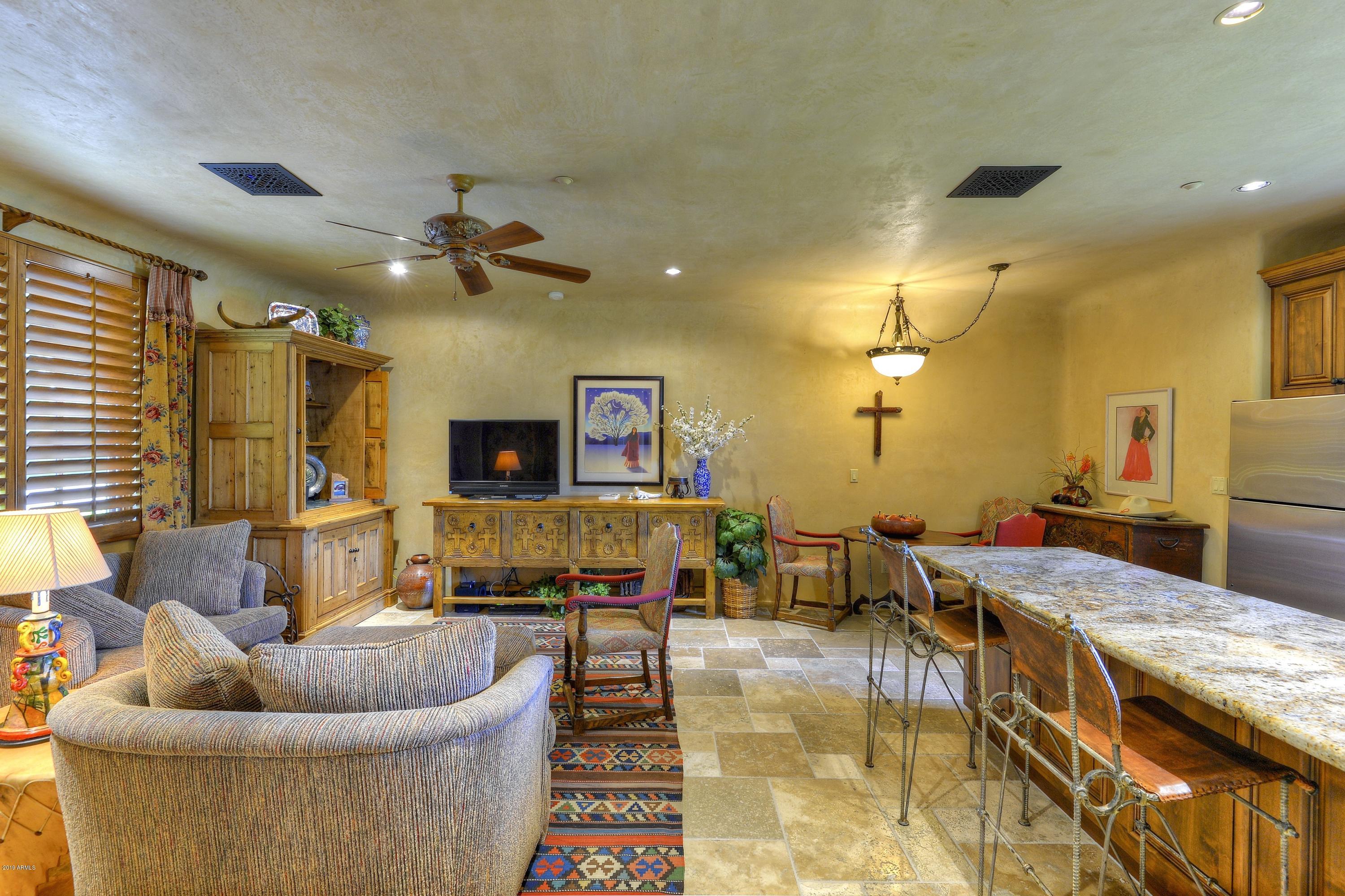 GROSSE POINTE HIGHLANDS - Residential