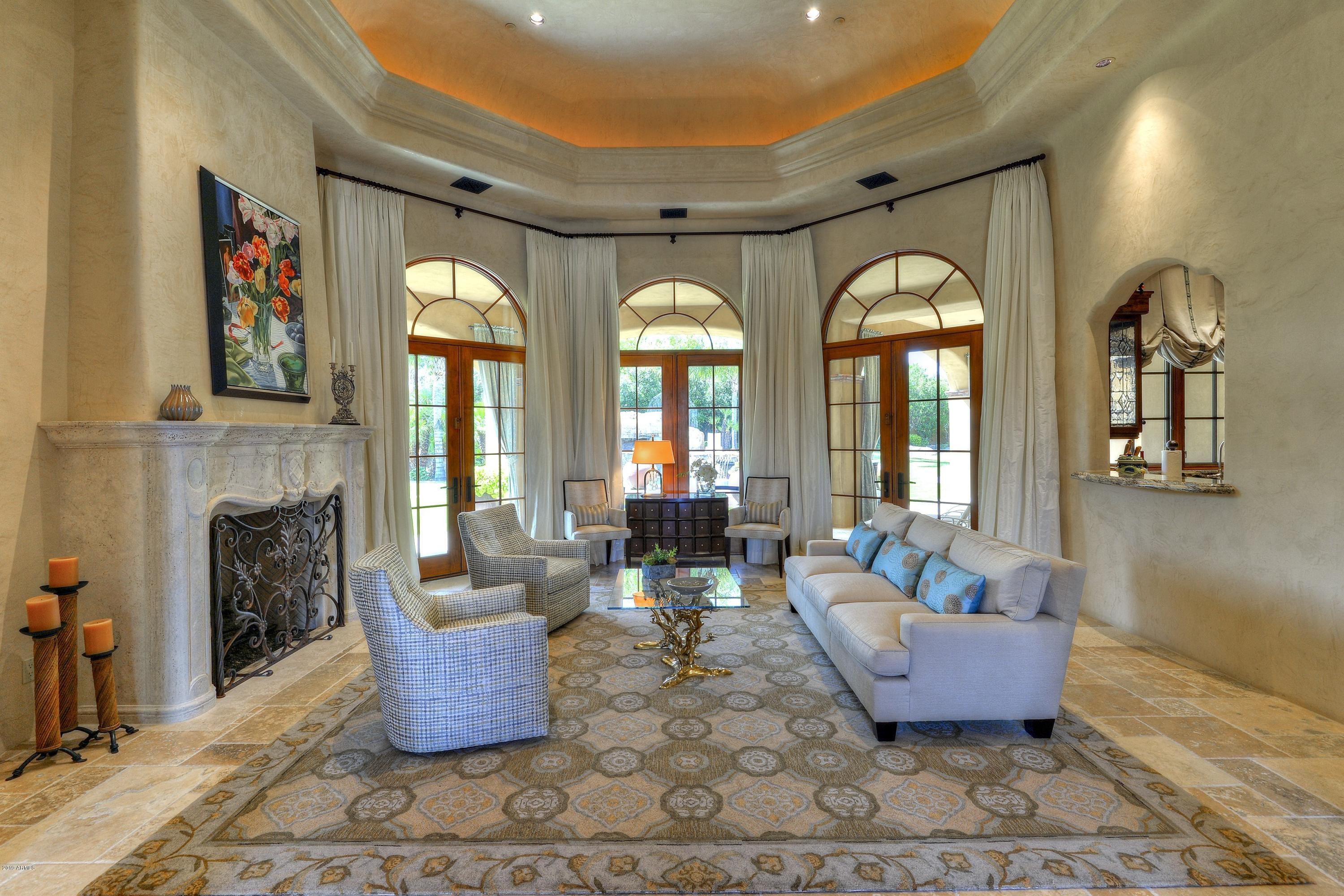GROSSE POINTE HIGHLANDS - Residential
