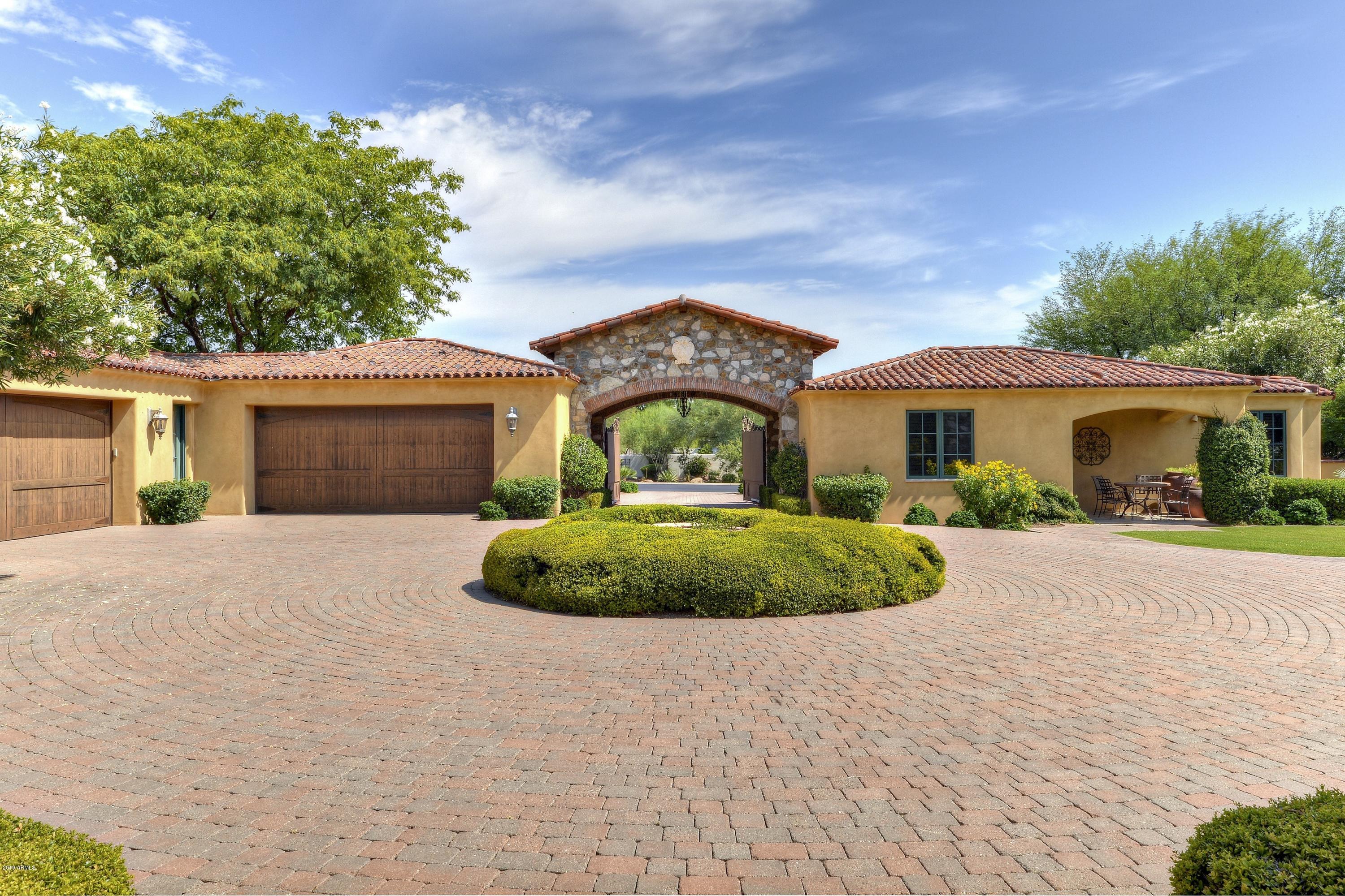 GROSSE POINTE HIGHLANDS - Residential