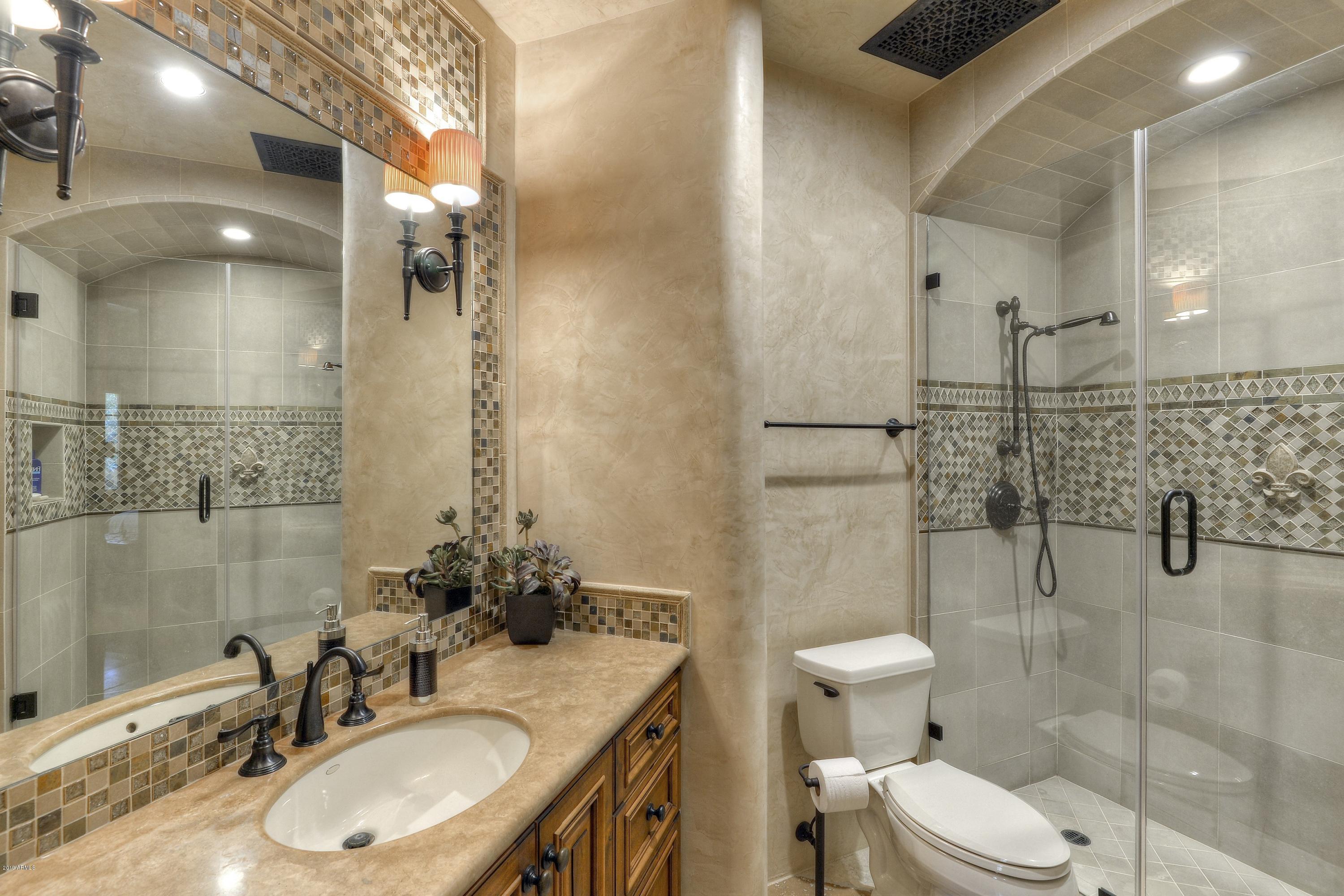 GROSSE POINTE HIGHLANDS - Residential
