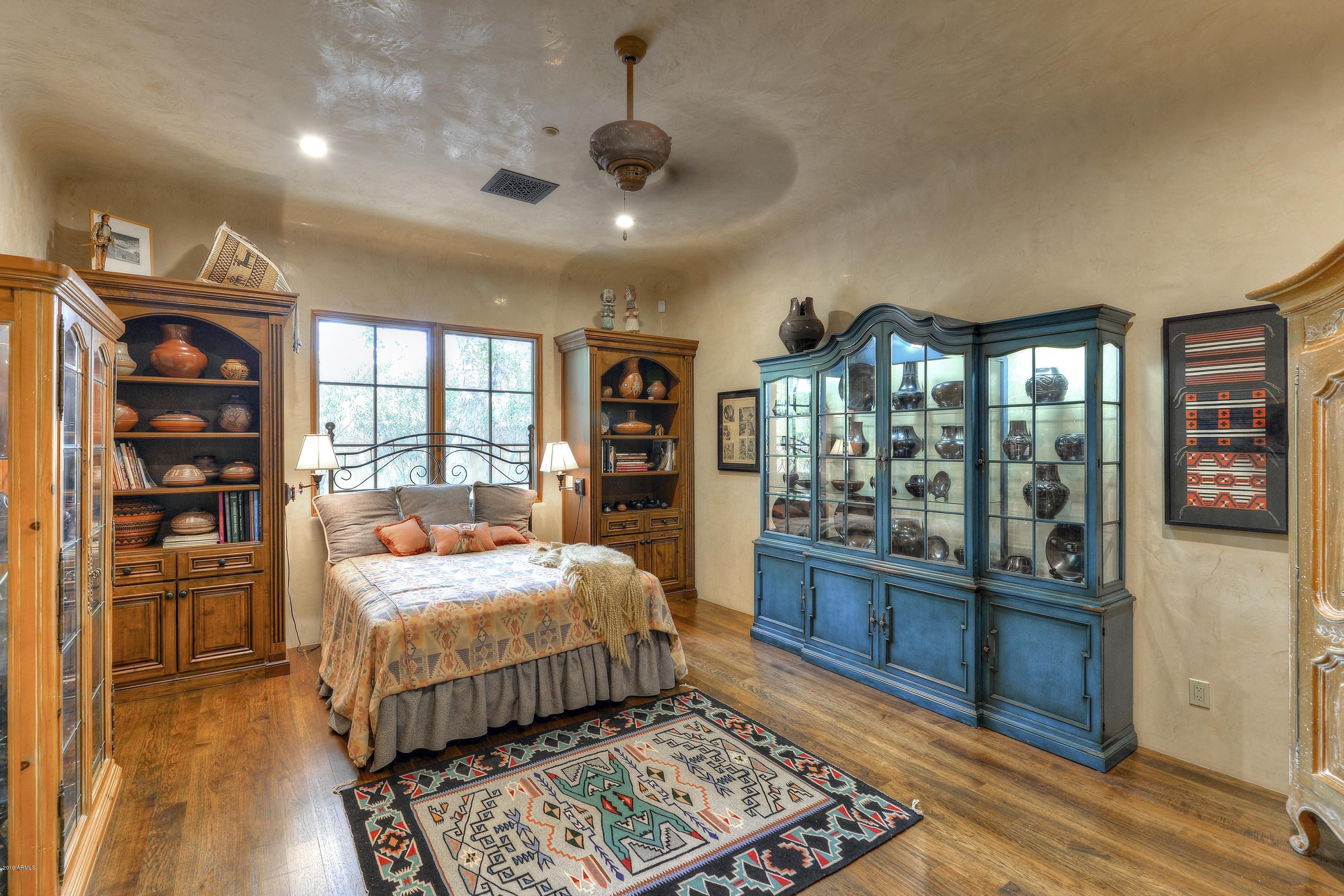 GROSSE POINTE HIGHLANDS - Residential