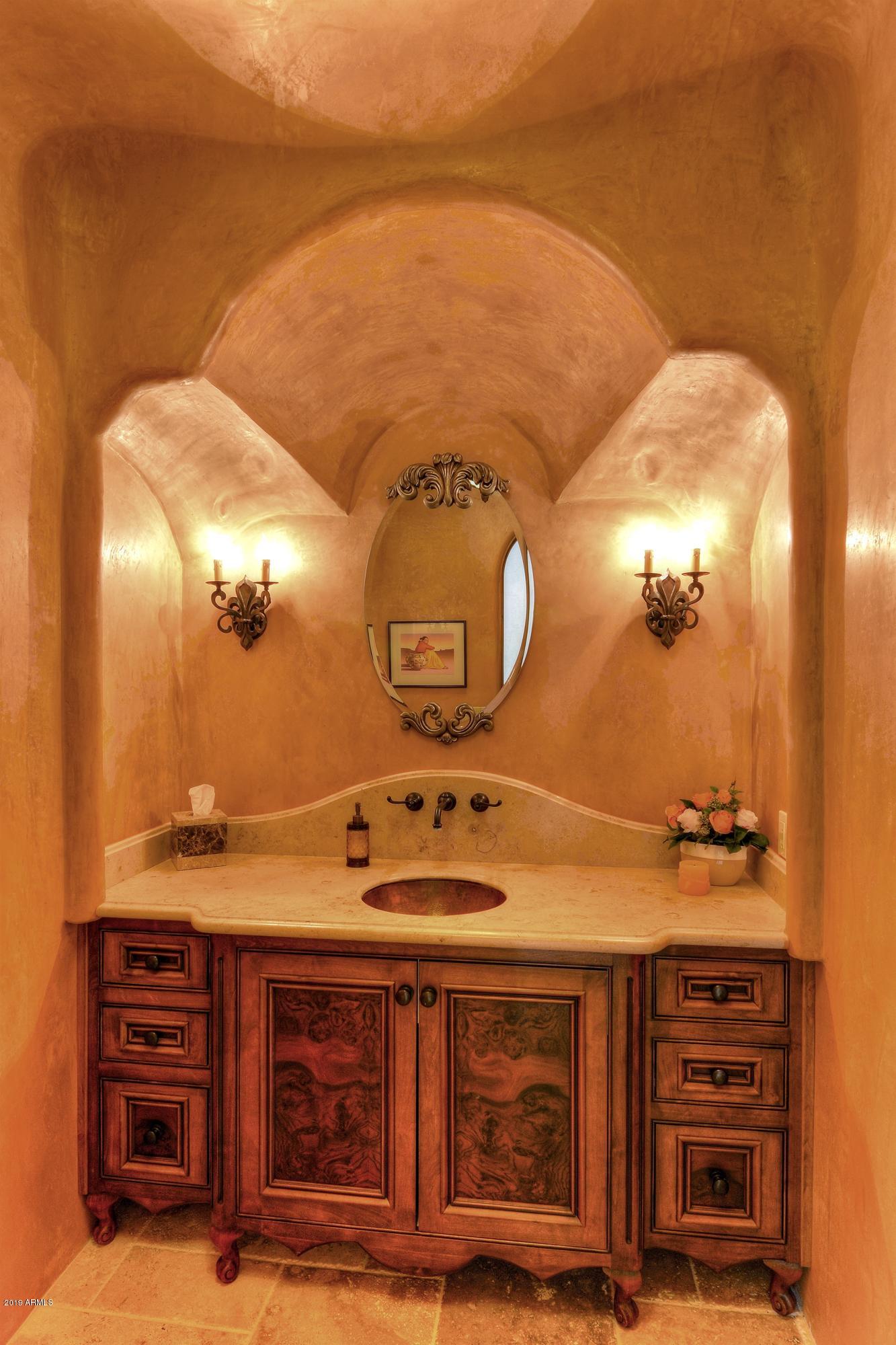 GROSSE POINTE HIGHLANDS - Residential