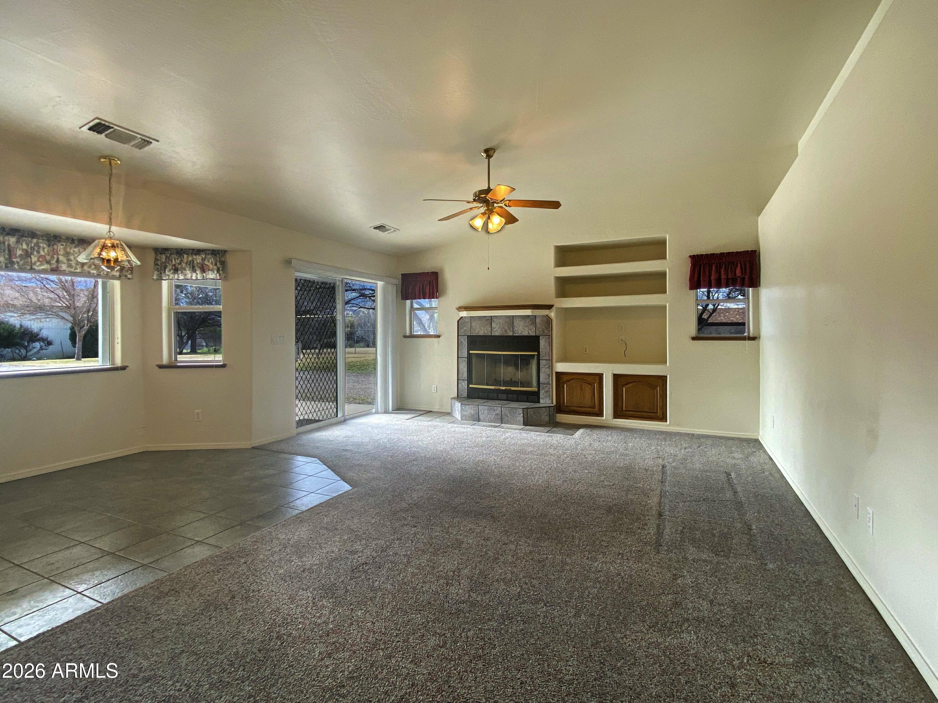 FORT VERDE ESTATES - Residential