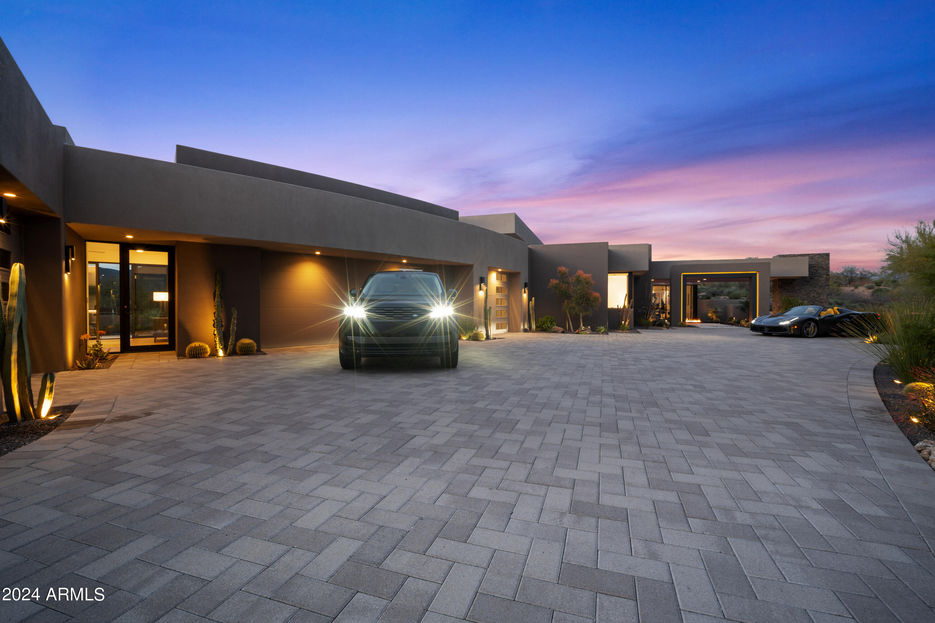DESERT MOUNTAIN PHASE 1 UNIT 3 LOT 336-463 TR A - Residential