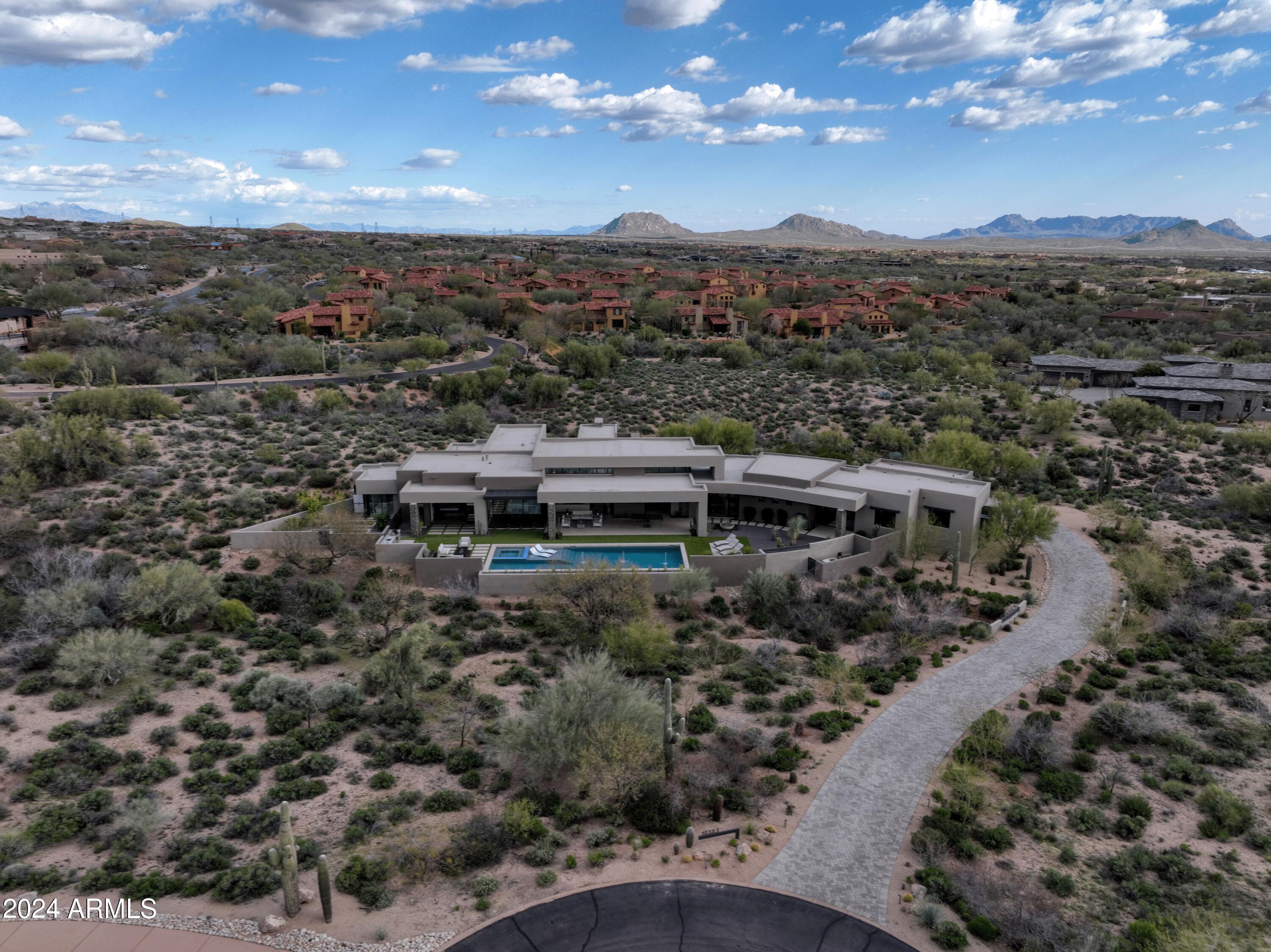 DESERT MOUNTAIN PHASE 1 UNIT 3 LOT 336-463 TR A - Residential