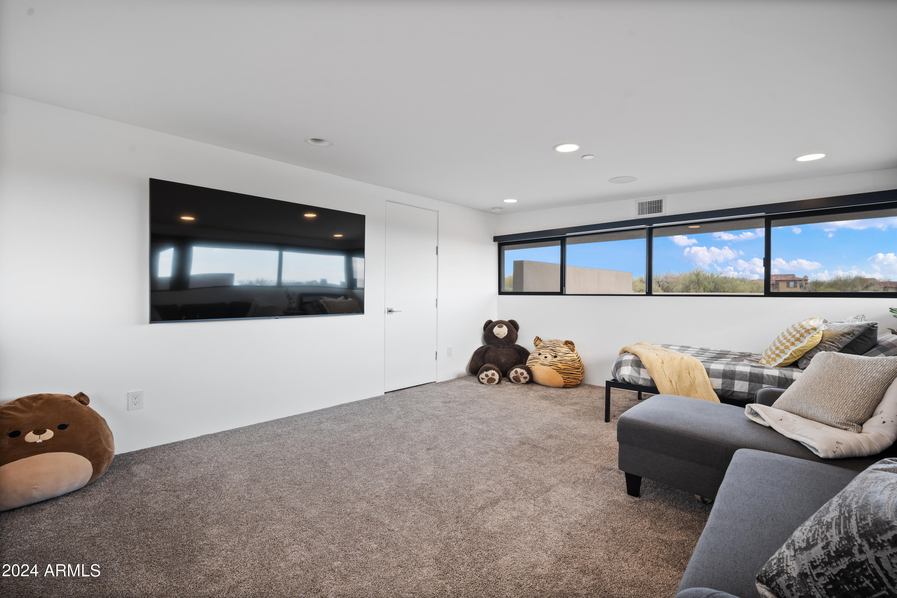 DESERT MOUNTAIN PHASE 1 UNIT 3 LOT 336-463 TR A - Residential
