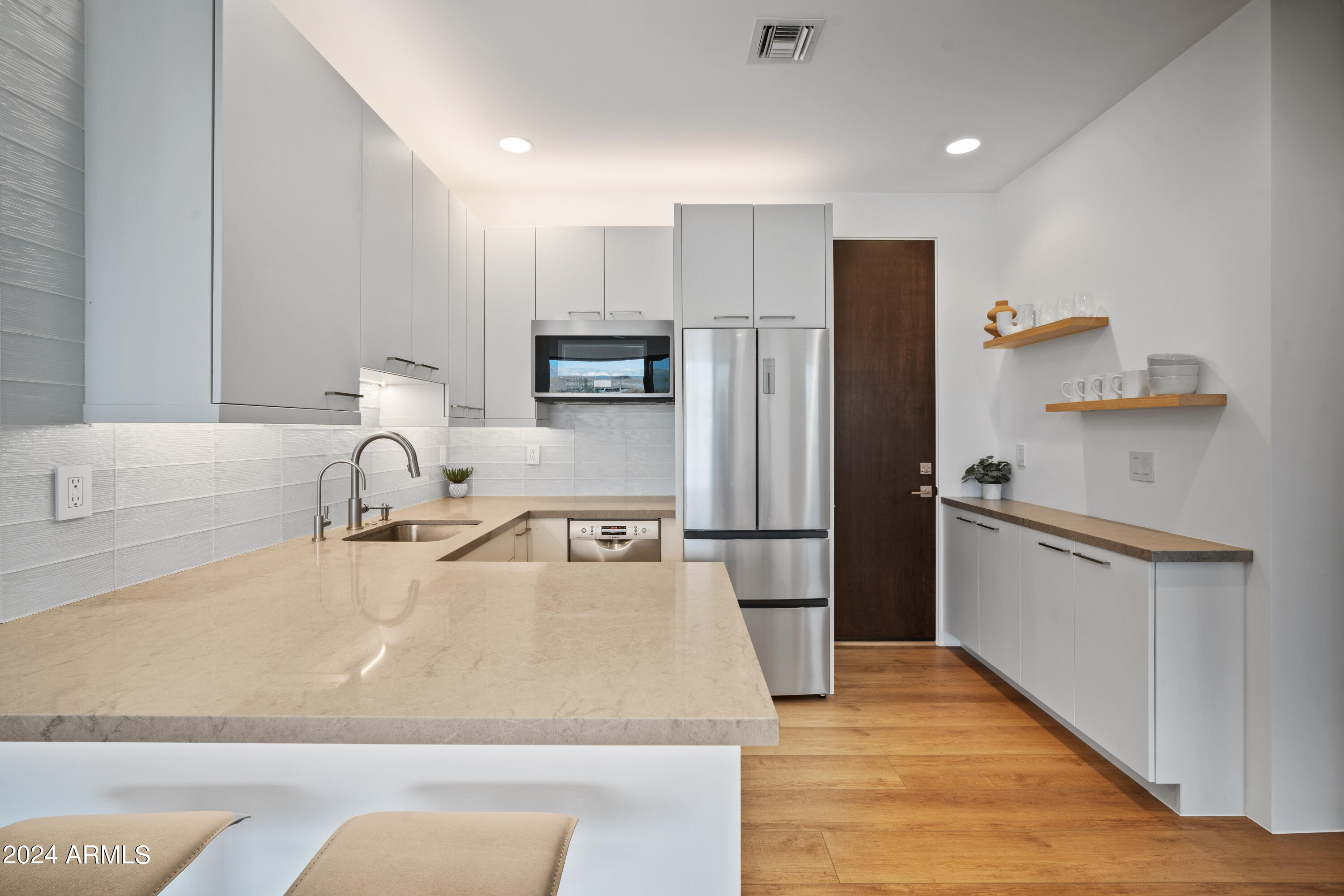 DESERT MOUNTAIN PHASE 1 UNIT 3 LOT 336-463 TR A - Residential