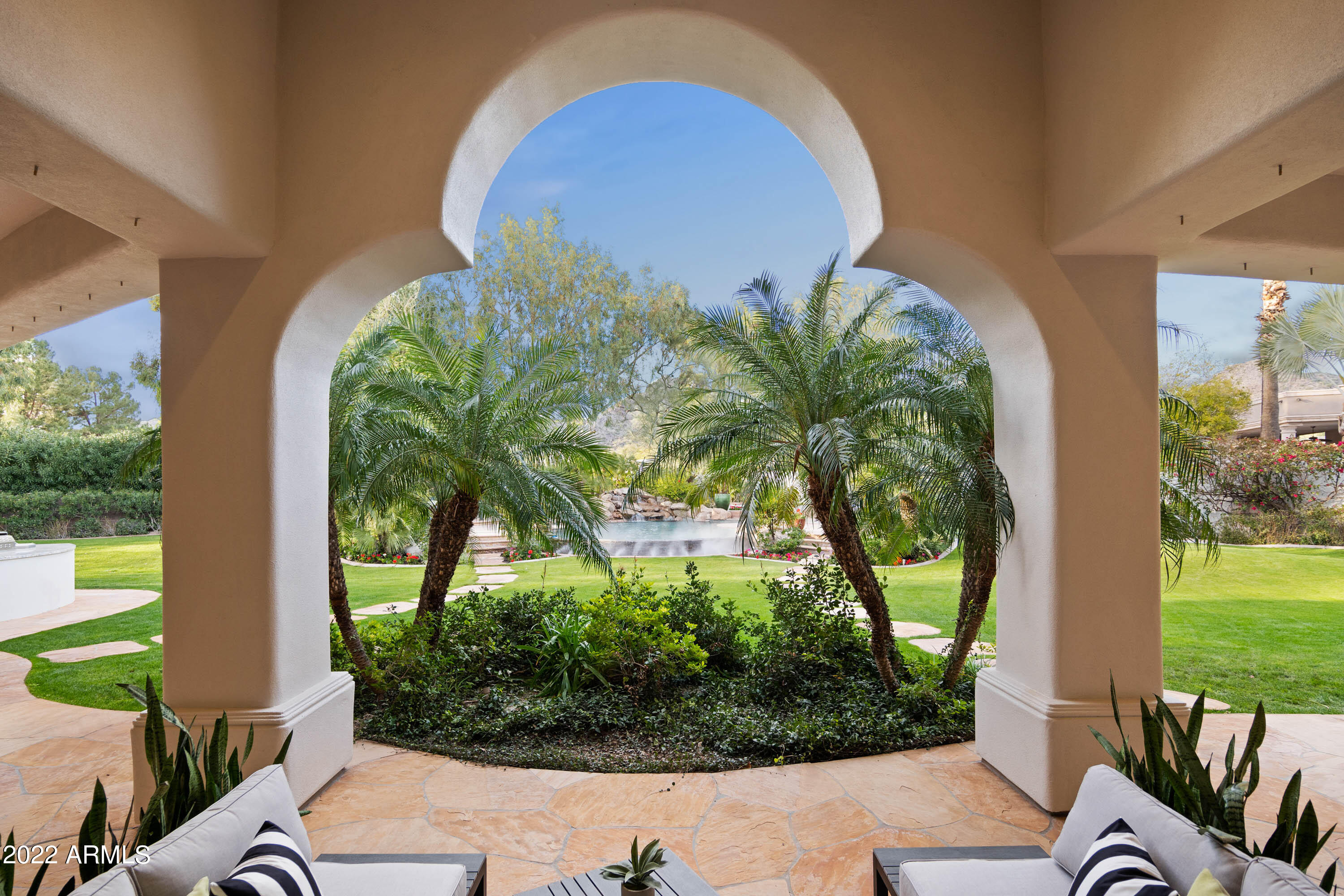 PARADISE MANSION ESTATES - Residential