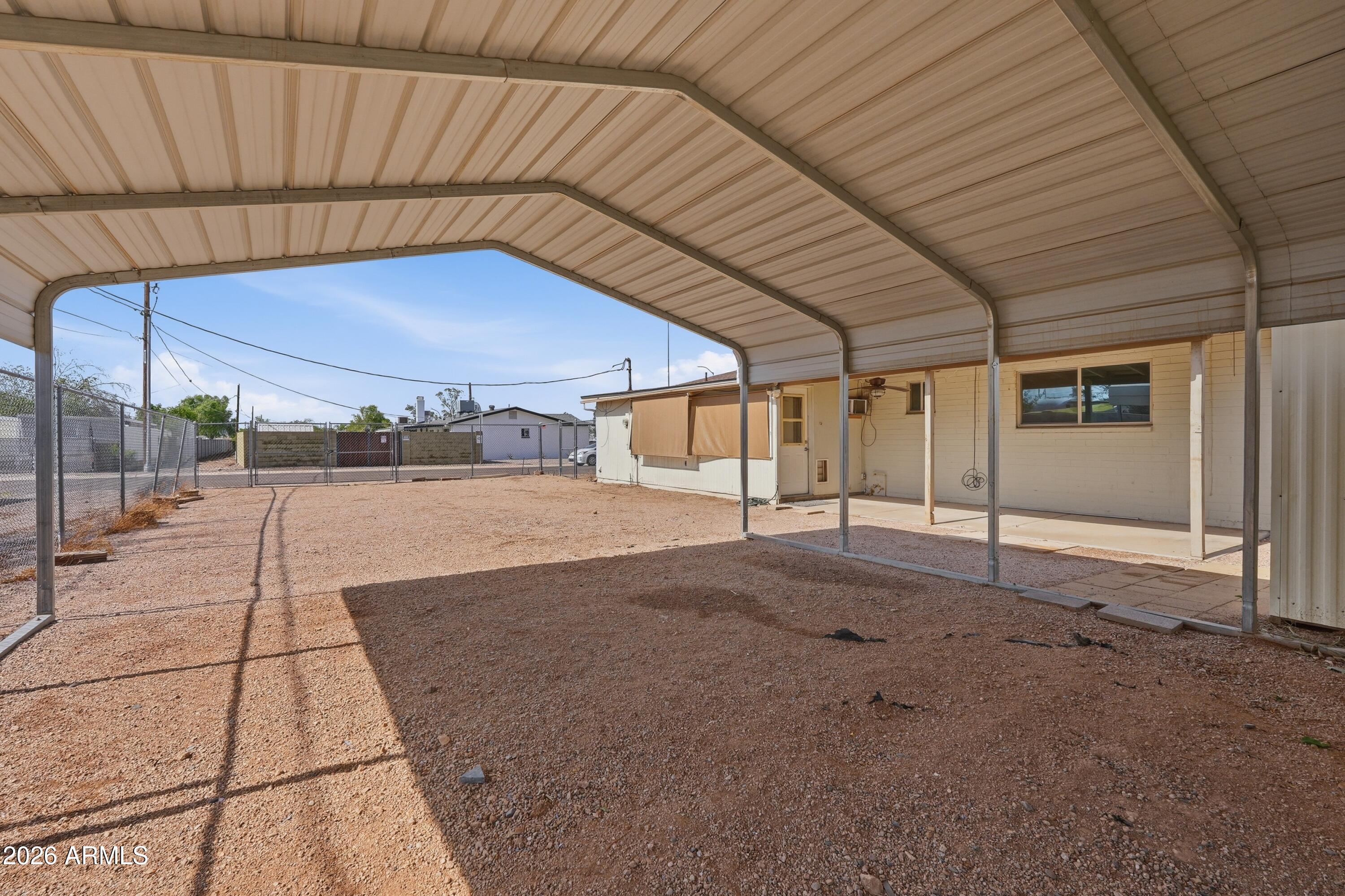 APACHE VILLA - Residential