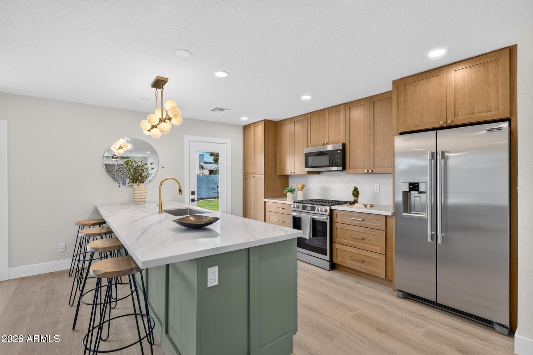 KNOELL TEMPE UNIT 6 - Residential