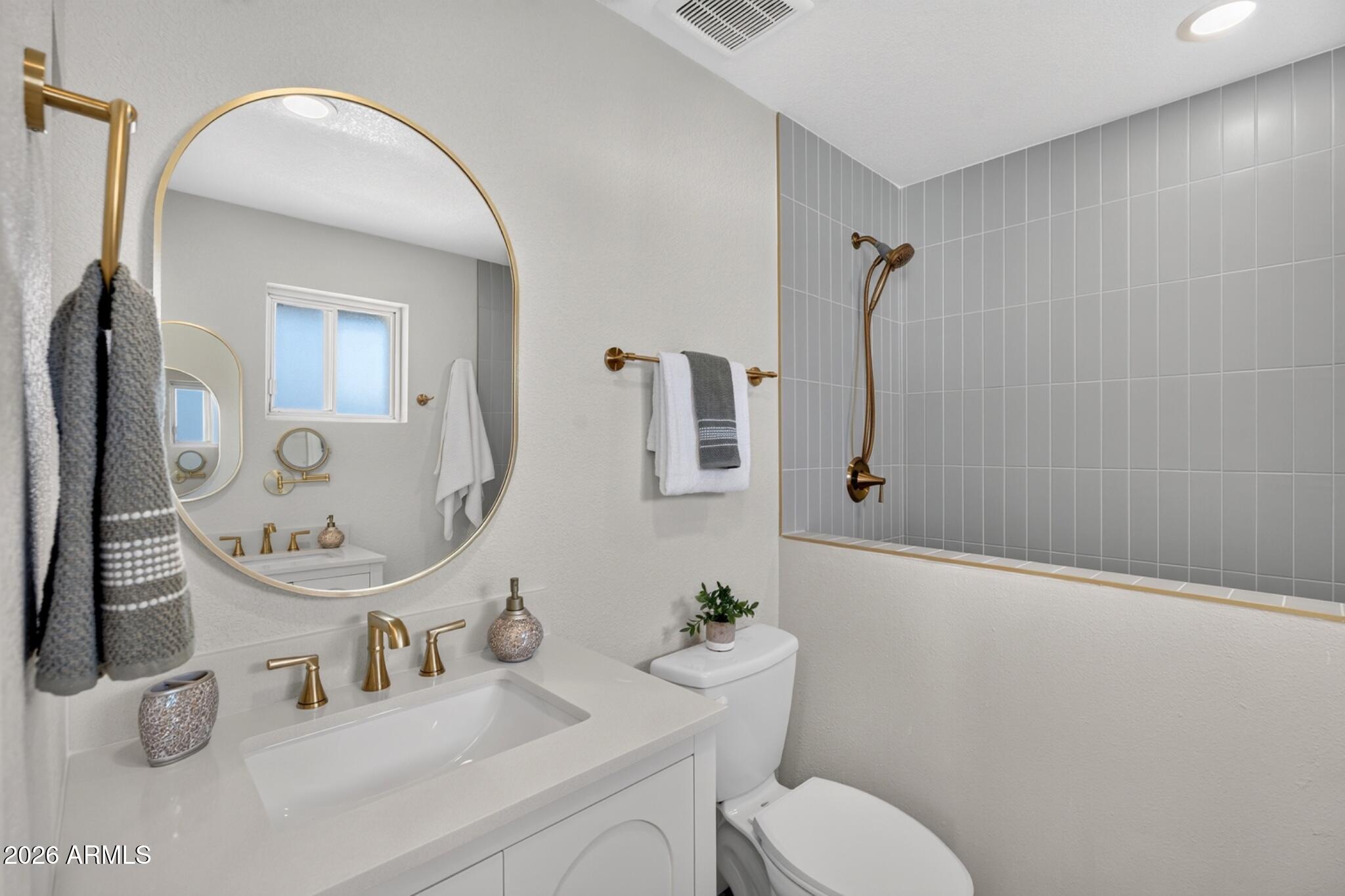 KNOELL TEMPE UNIT 6 - Residential