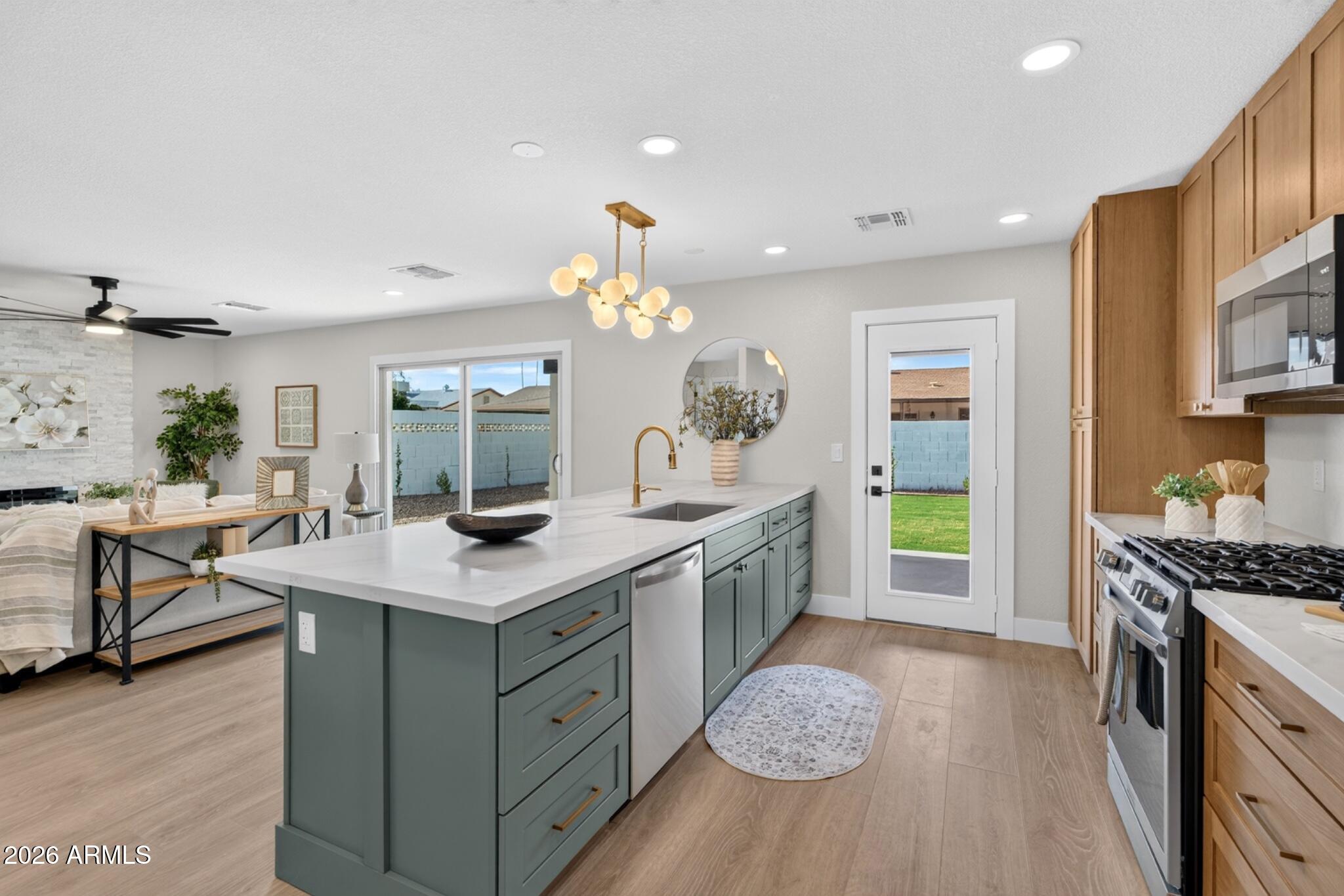 KNOELL TEMPE UNIT 6 - Residential