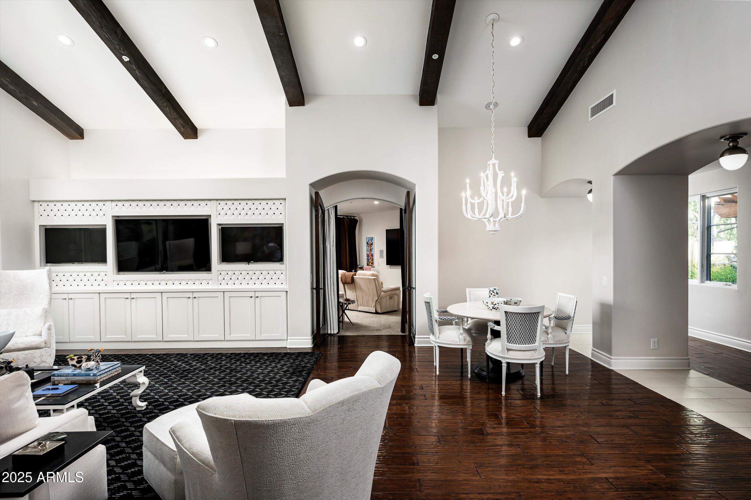 DC RANCH - Residential