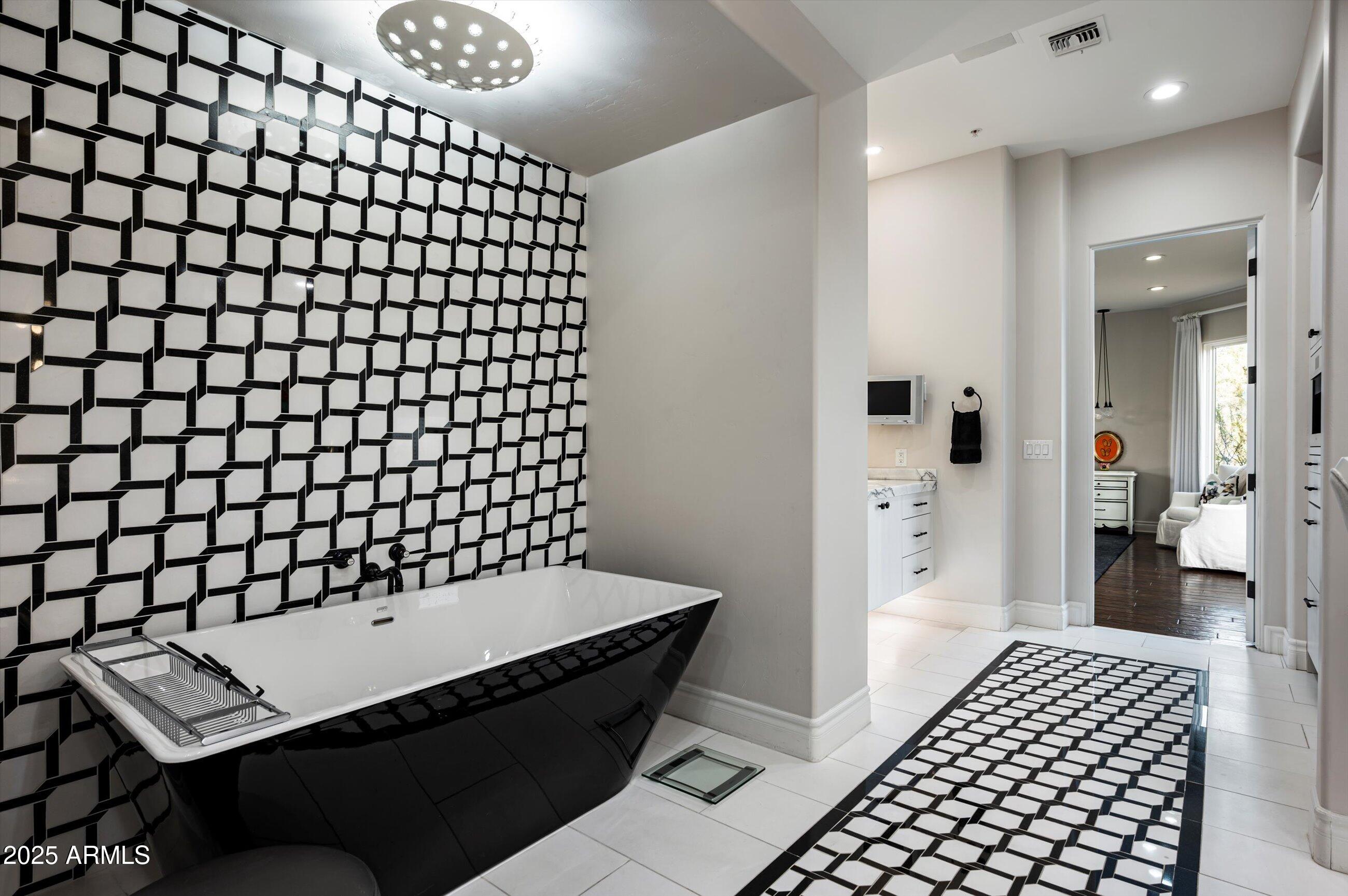 DC RANCH - Residential