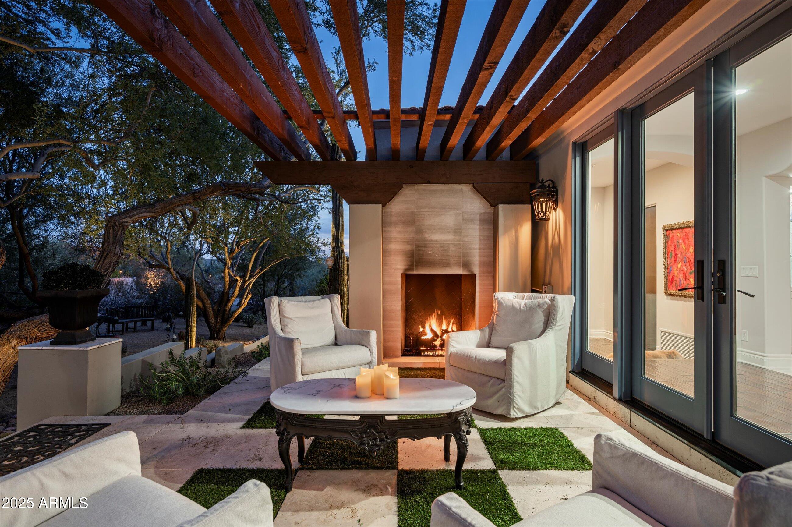 DC RANCH - Residential