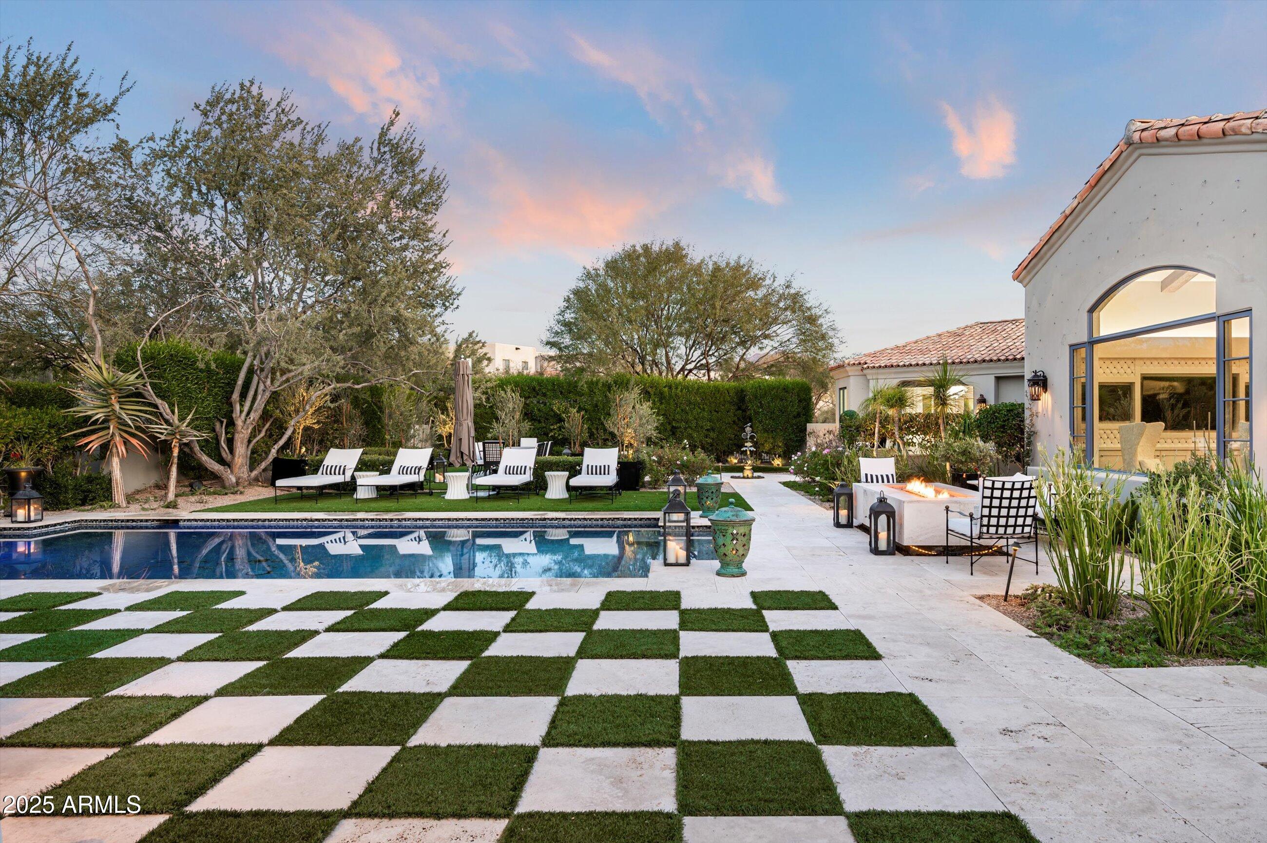 DC RANCH - Residential