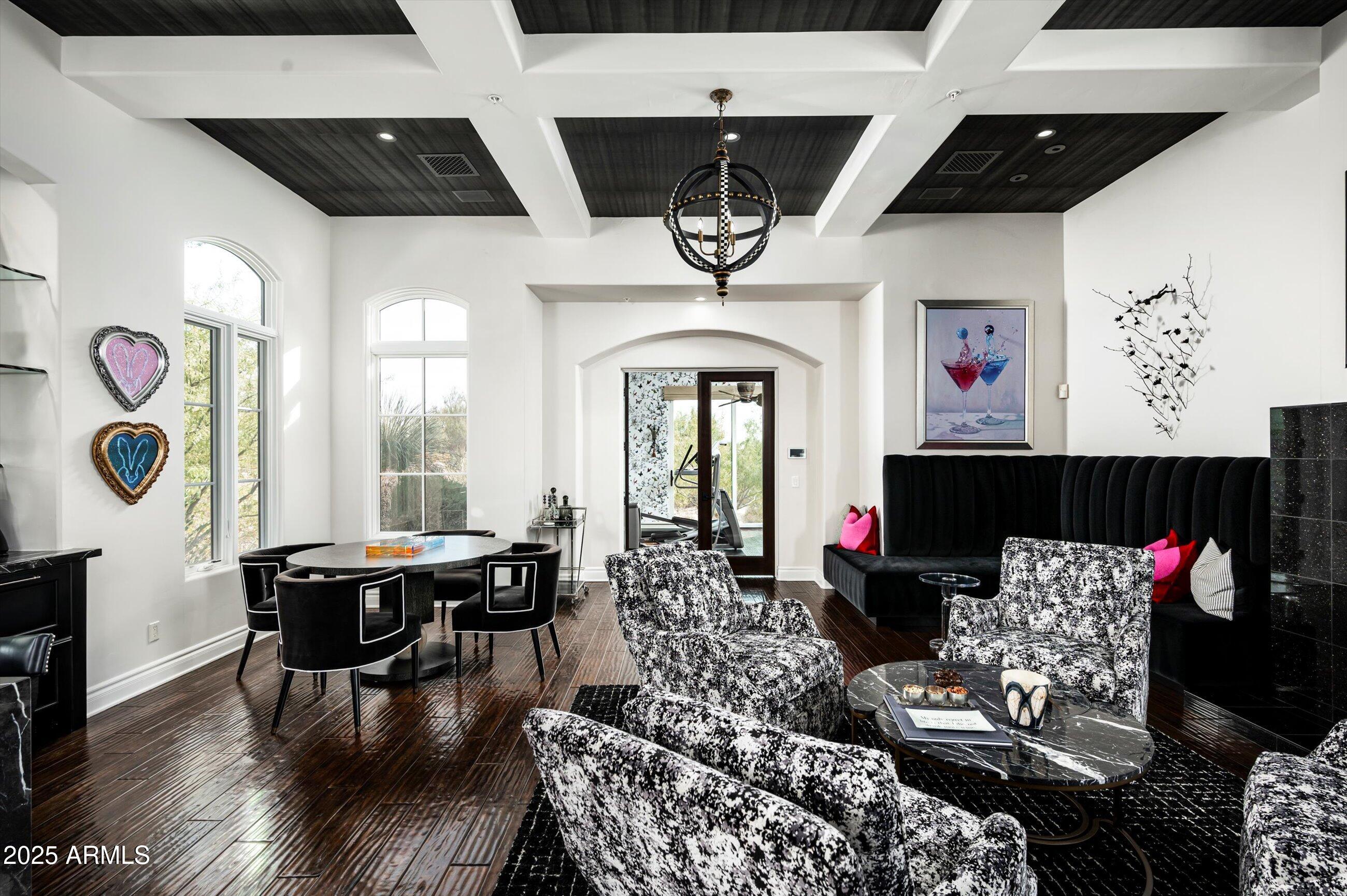 DC RANCH - Residential