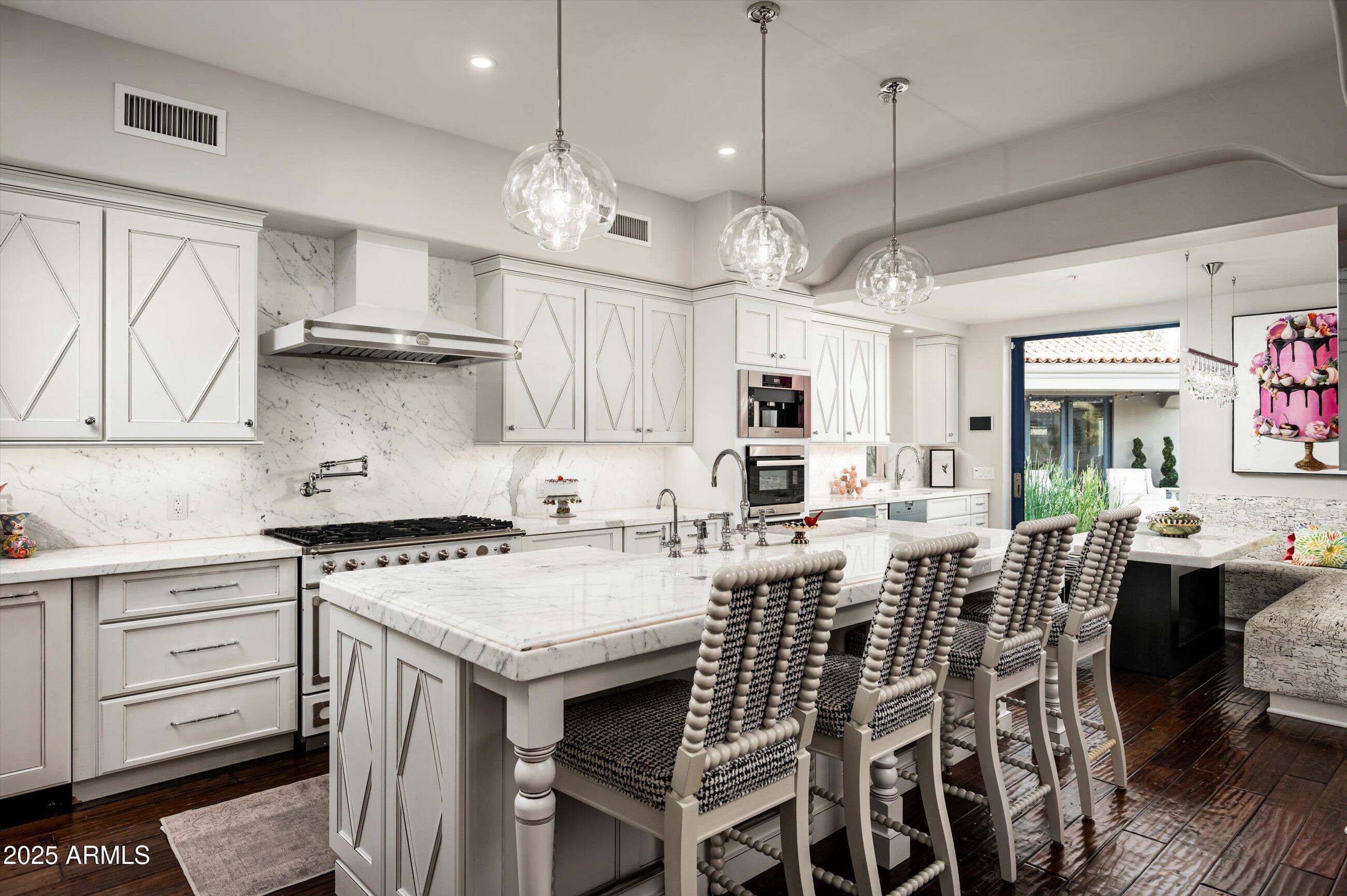 DC RANCH - Residential