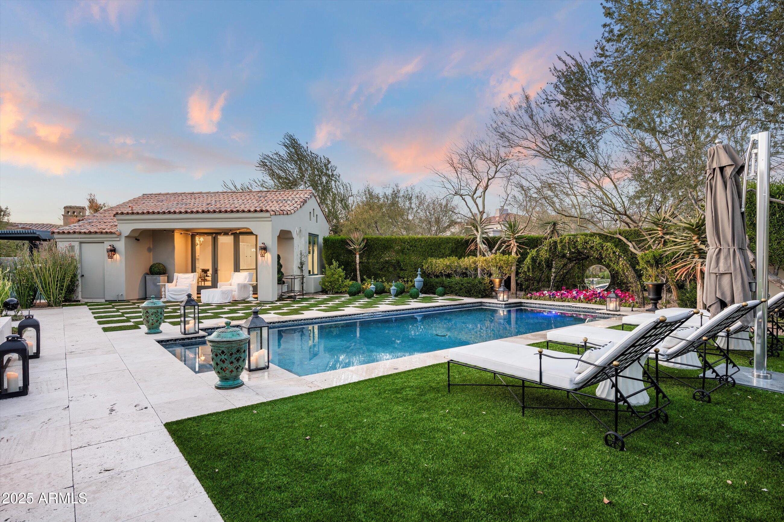 DC RANCH - Residential