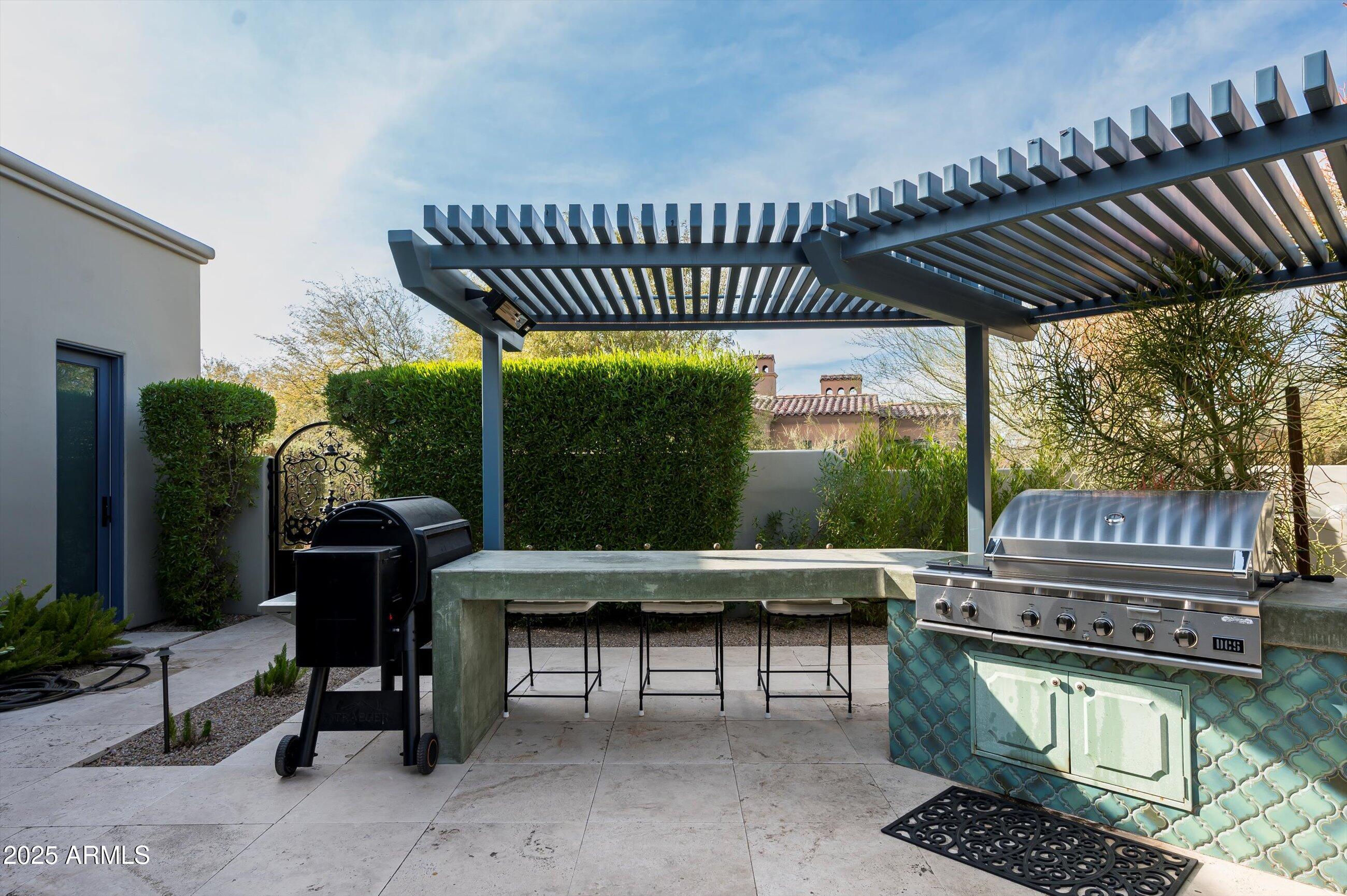 DC RANCH - Residential