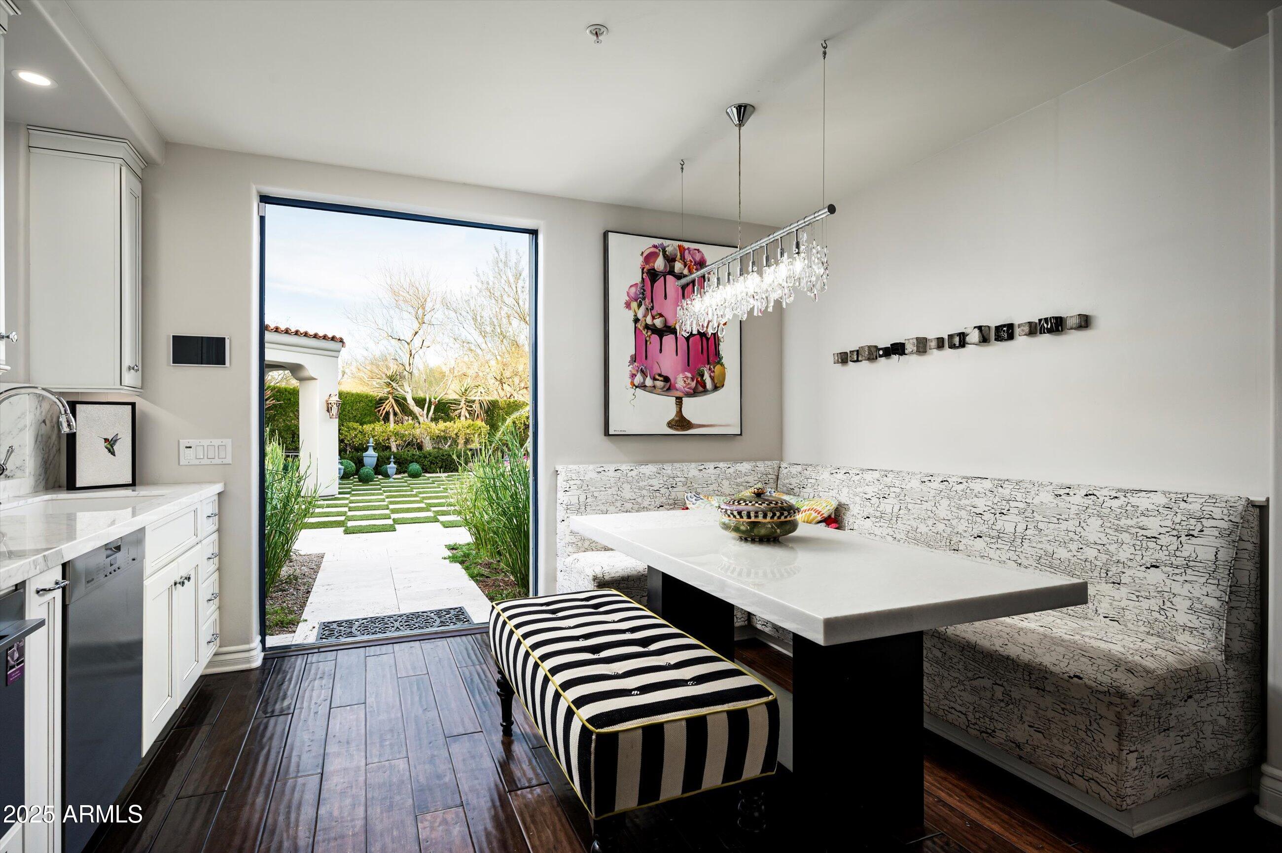 DC RANCH - Residential