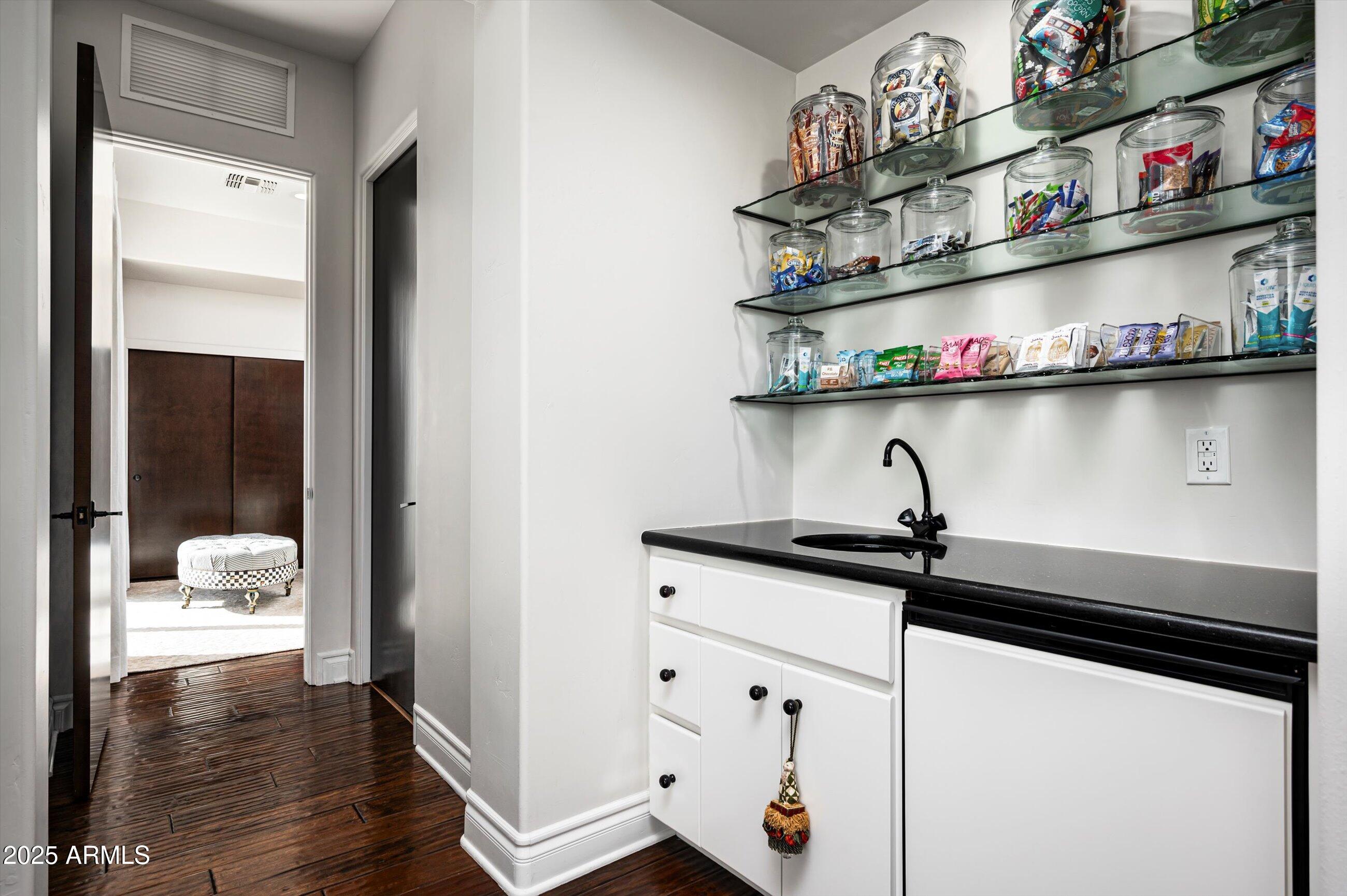 DC RANCH - Residential