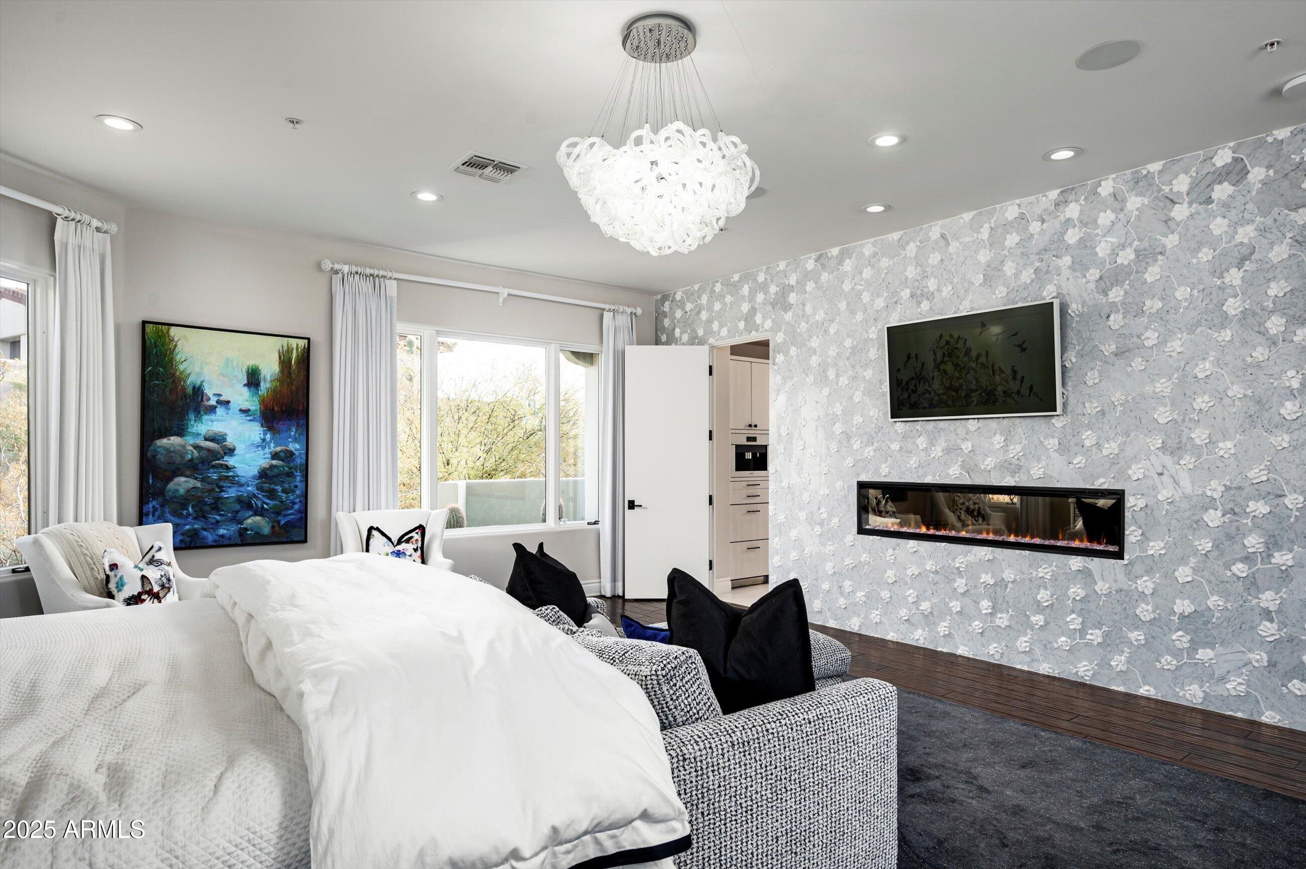 DC RANCH - Residential