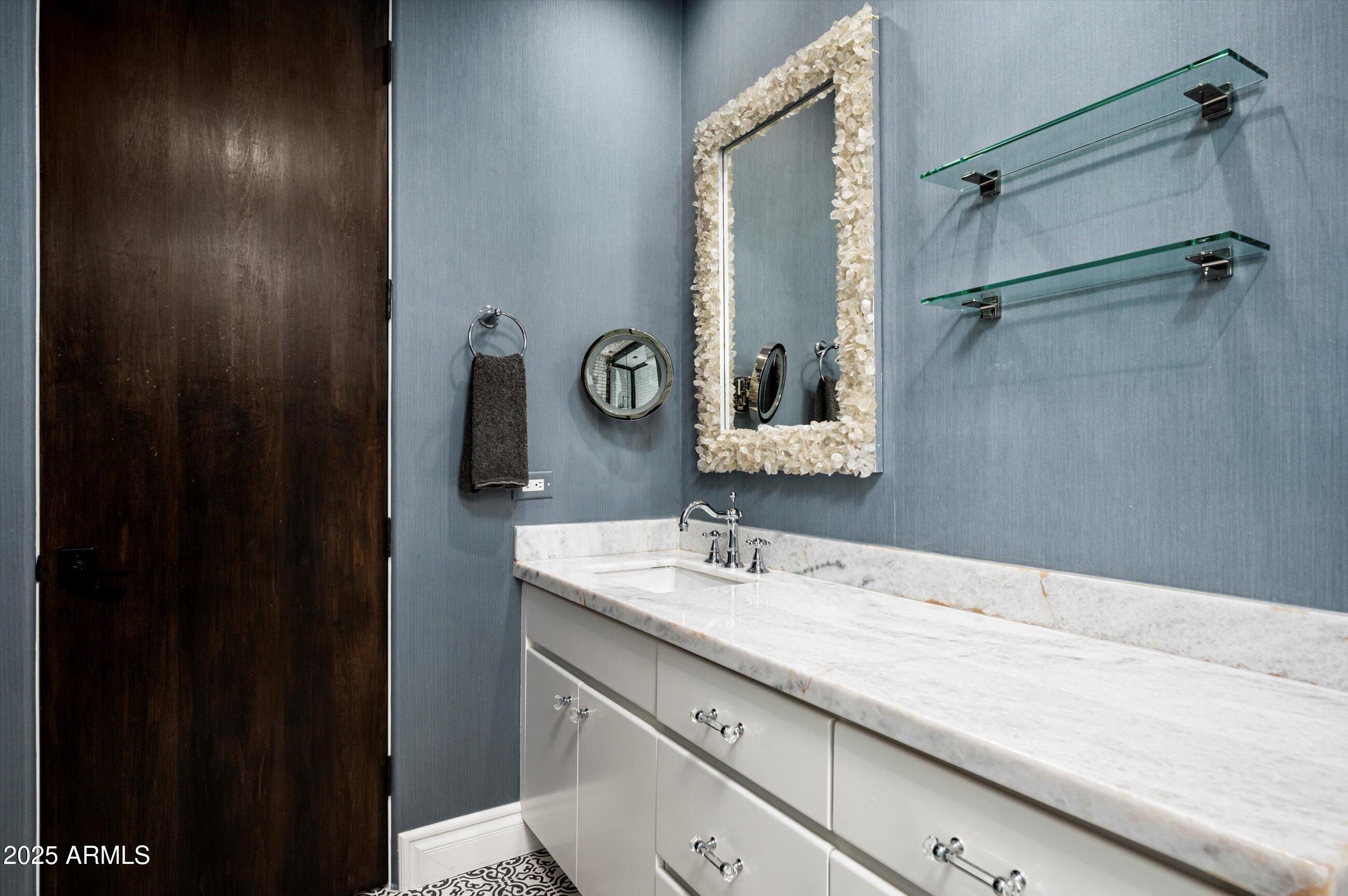 DC RANCH - Residential