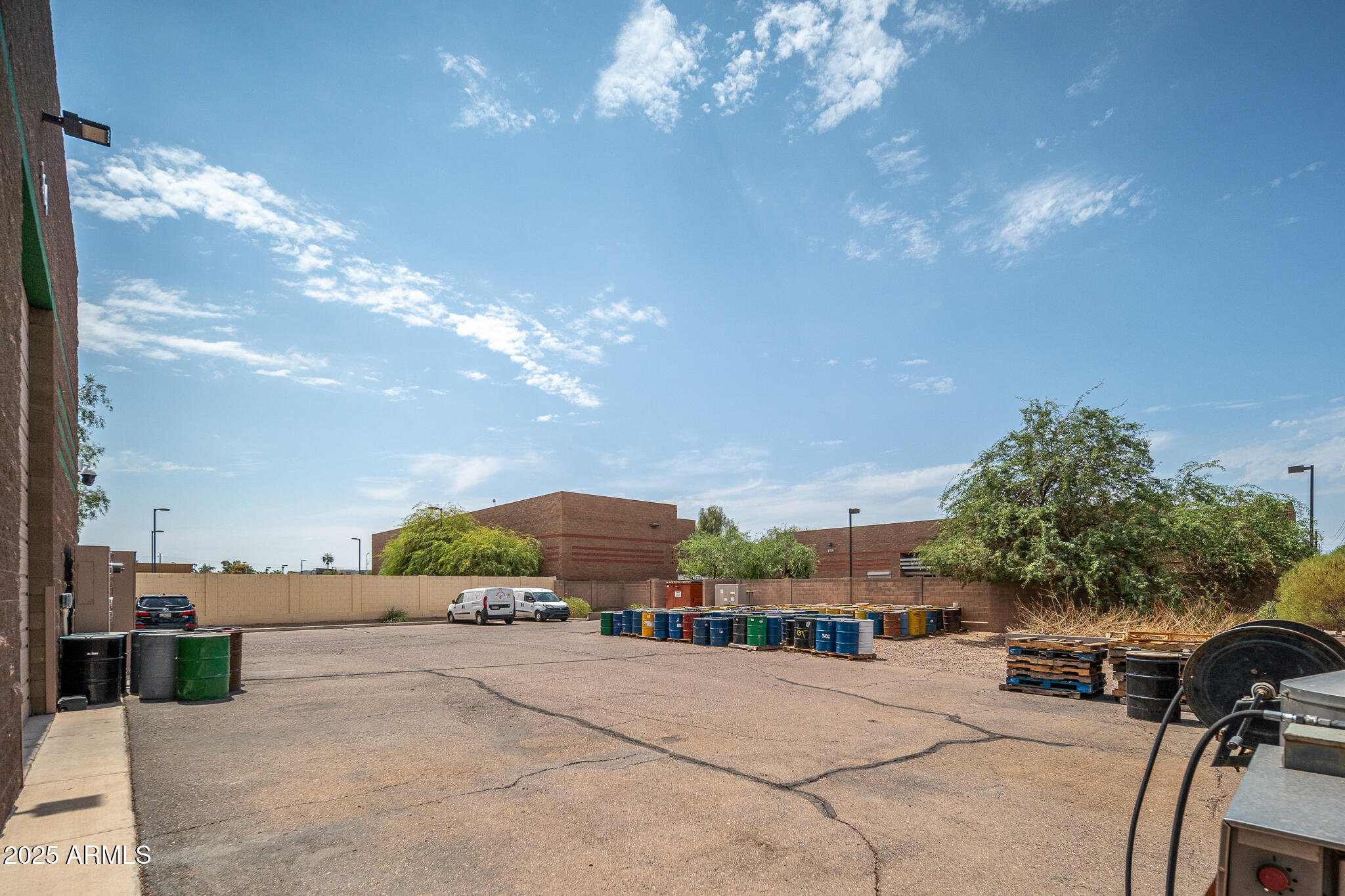 5TH & SMITH CENTER - Commercial Sale