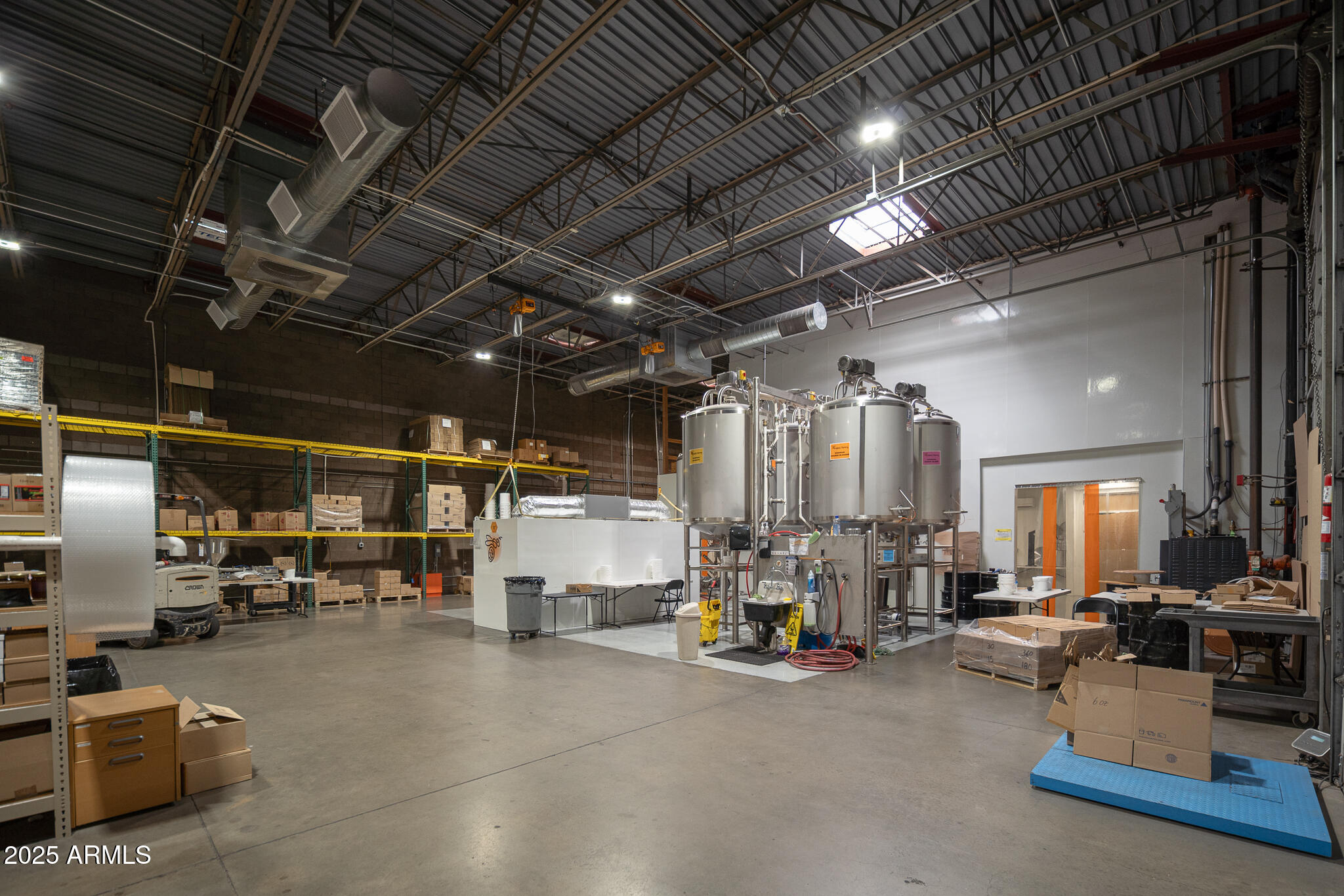 5TH & SMITH CENTER - Commercial Sale