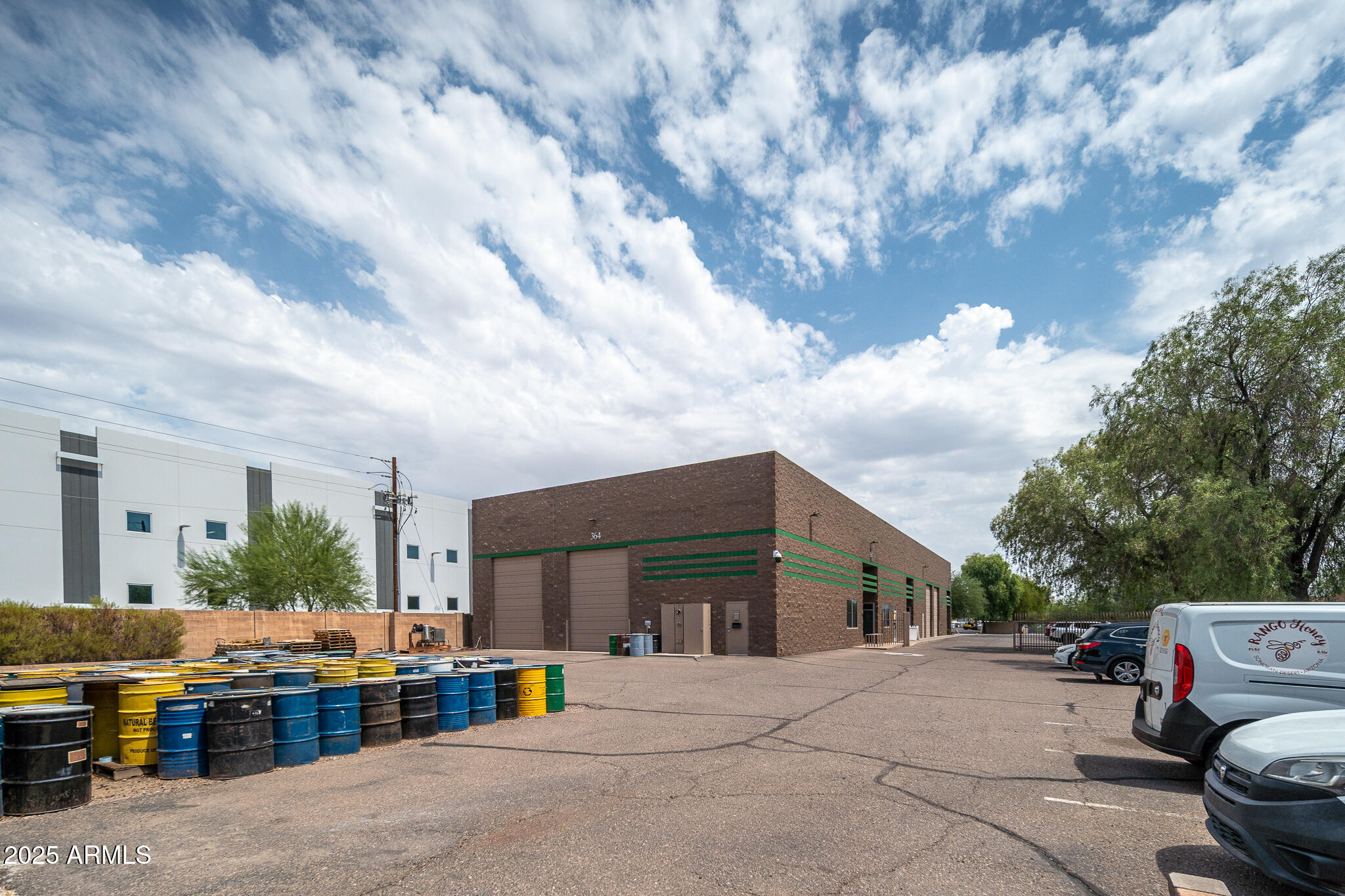 5TH & SMITH CENTER - Commercial Sale