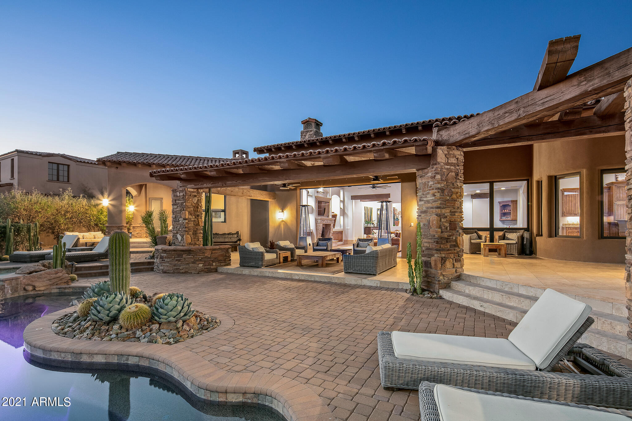 Mirabel Club - Residential