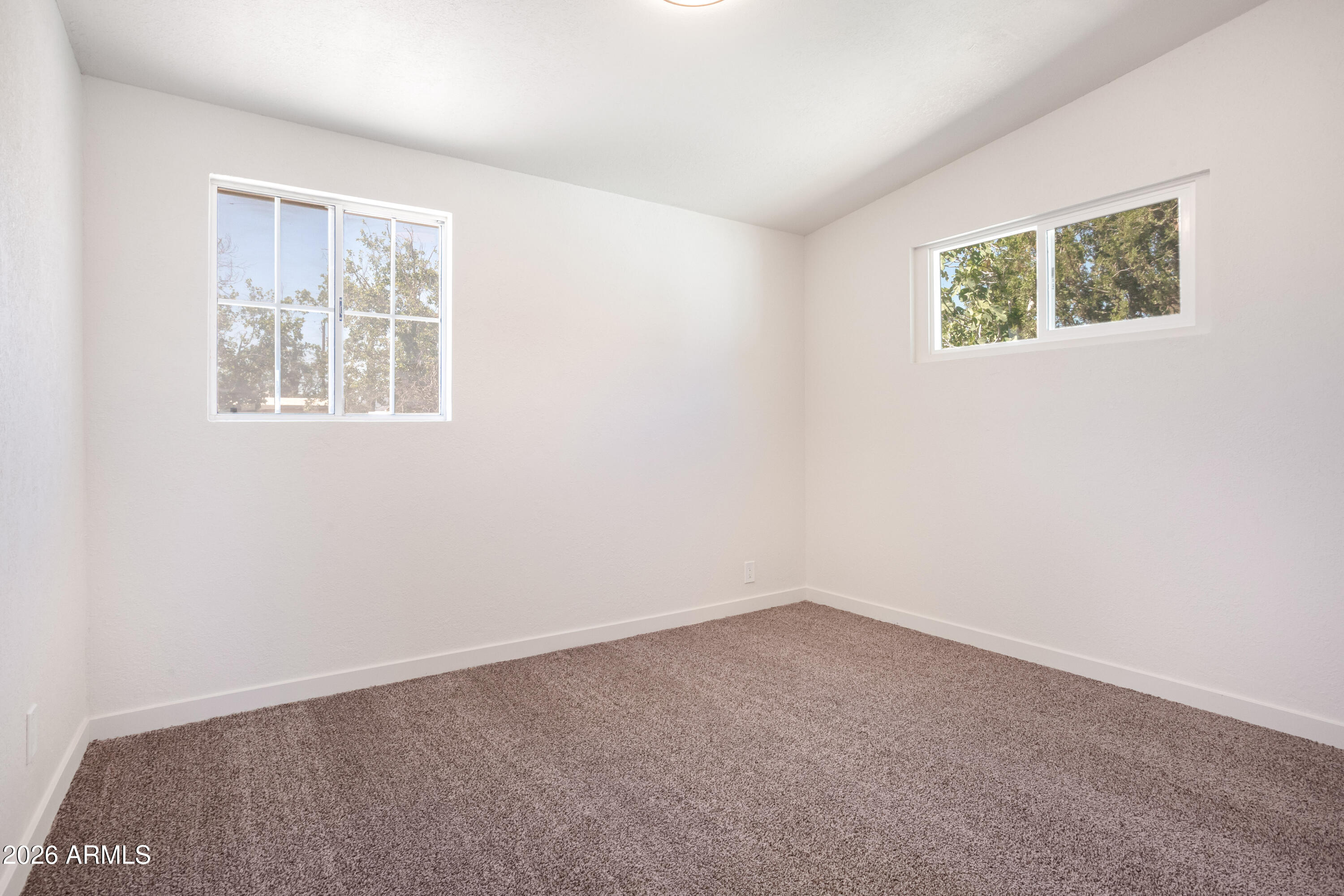 GARDEN CANYON 2 - Residential