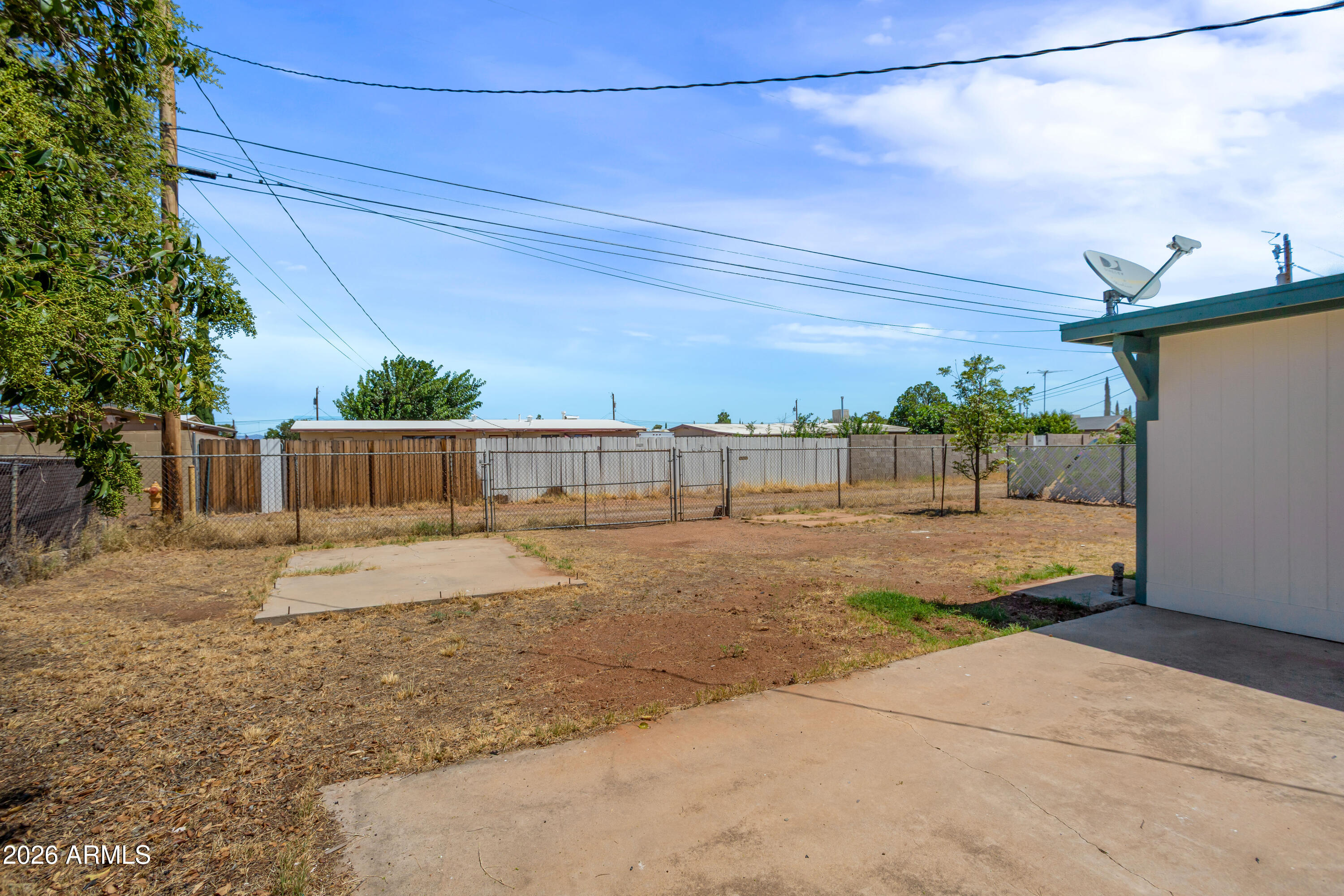 GARDEN CANYON 2 - Residential