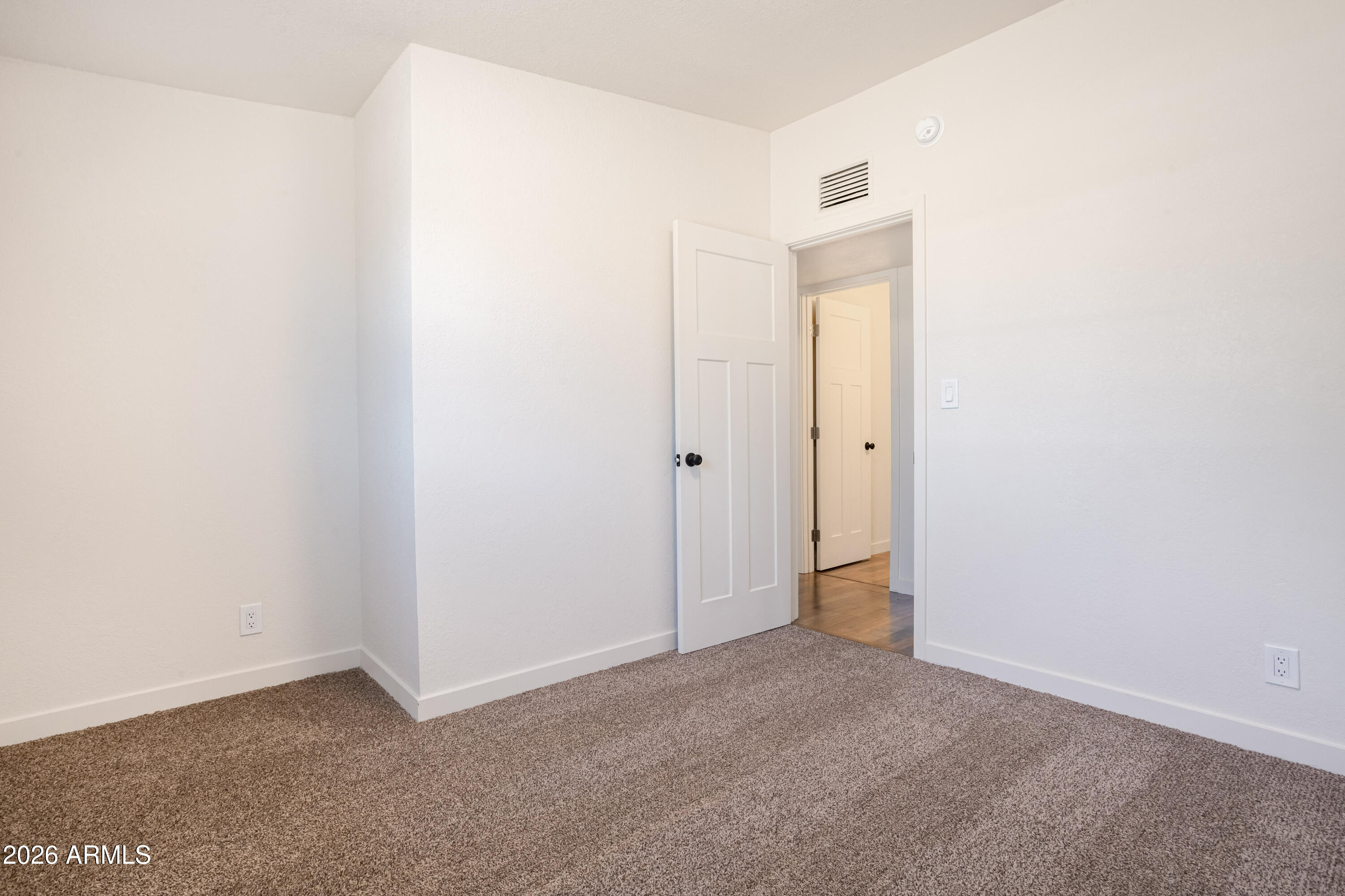 GARDEN CANYON 2 - Residential