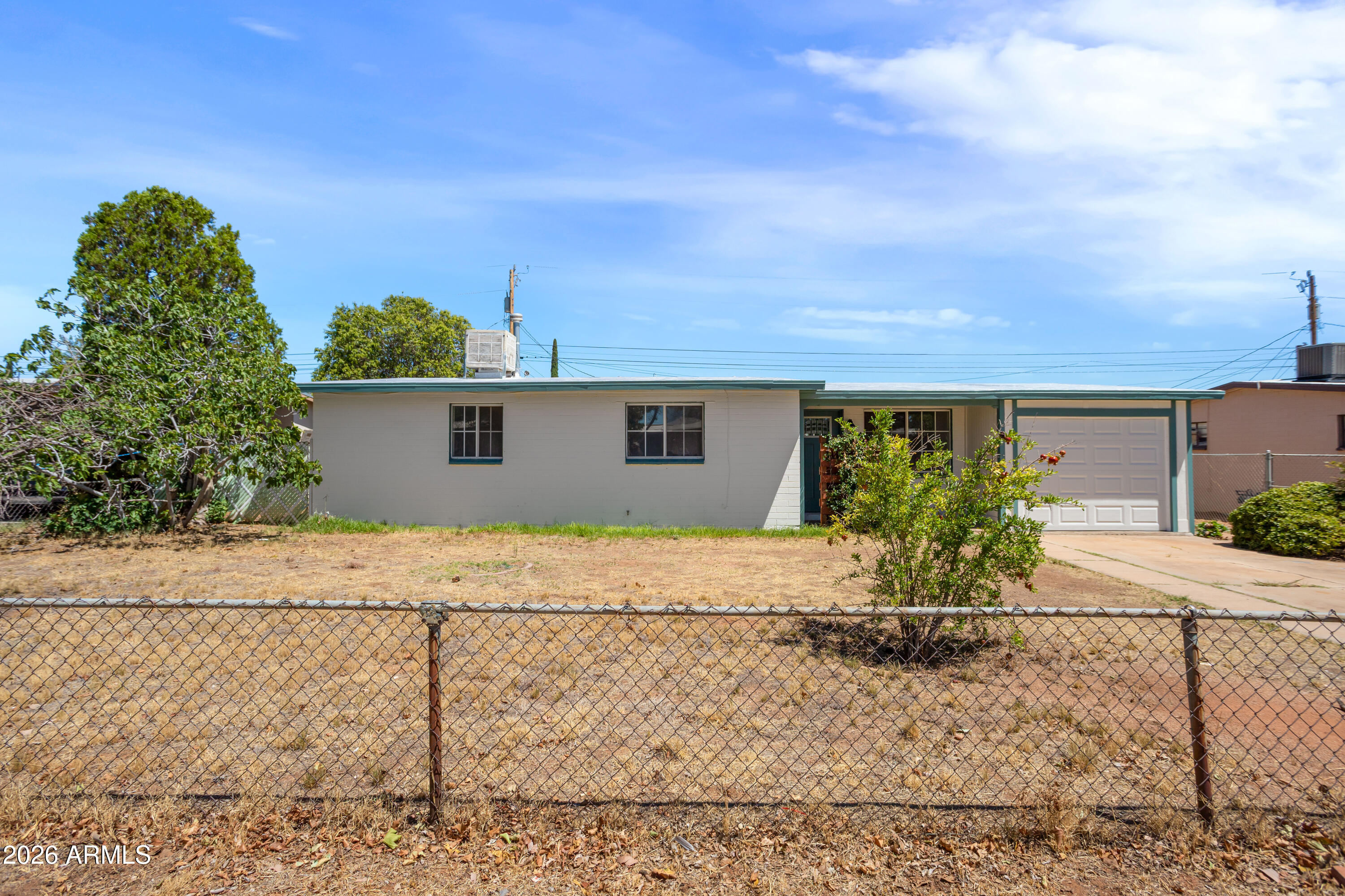 GARDEN CANYON 2 - Residential