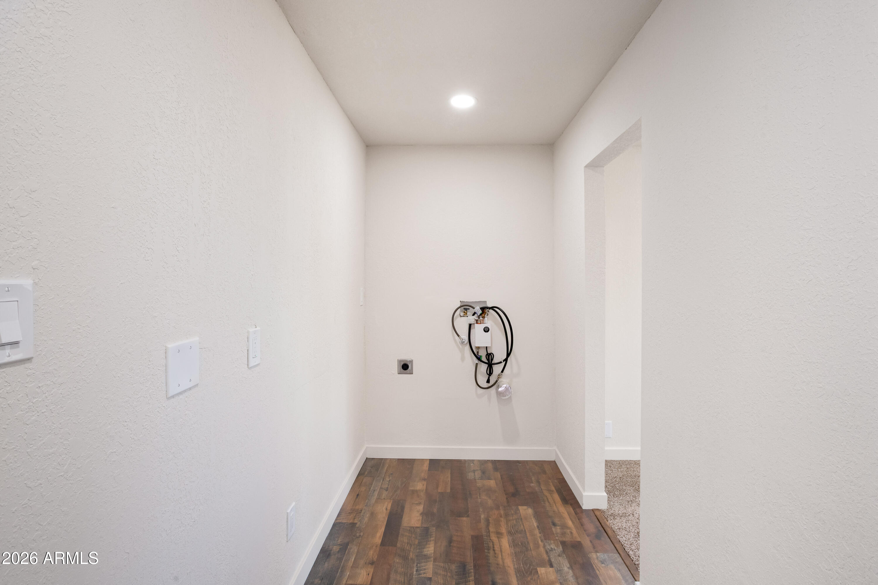 GARDEN CANYON 2 - Residential