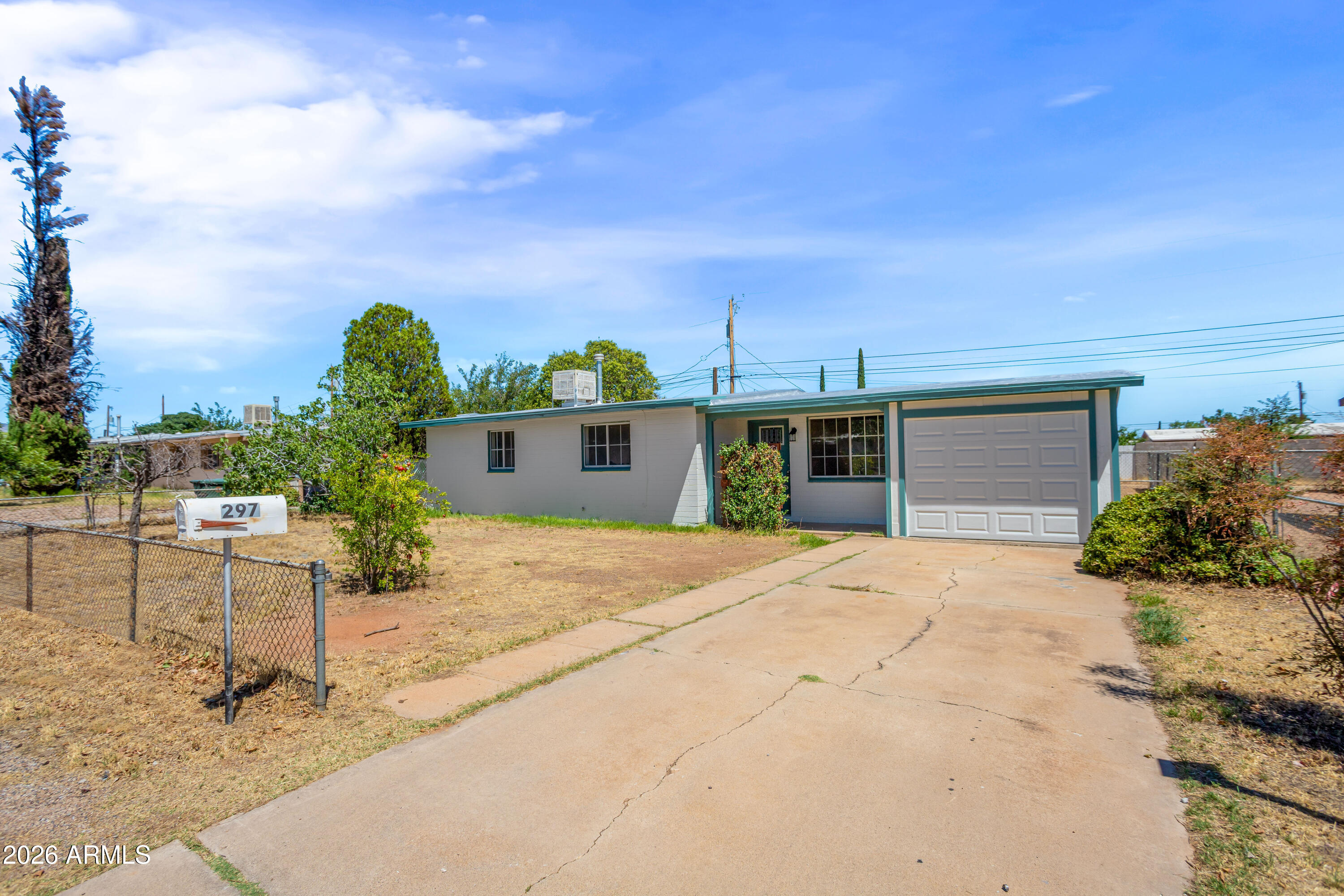 Don't miss your chance to own this remodeled 3bedroom 2bathroom home! Close to the main gate, and everything else! Walking up you'll  first notice the dual pane windows and fresh paint. Inside you'll see new carpet, vinyl flooring, fresh paint and LED recessed lighting. Next check out the new kitchen. New cabinets, butcher block counter tops and stainless steel appliances complete the chefs kitchen. Tub to ceiling tile in hall bath, as well as black fixtures and a new vanity complete the bathroom remodel. Three spacious bedrooms with clean new carpet finish off the home. Topping it off the roof was recently recoated. Don't forget about your garage! Added bonus sellers will install a brand new AC/ Heater  with acceptable offer!
Owners are licensed real estate agents in the state of Arizona